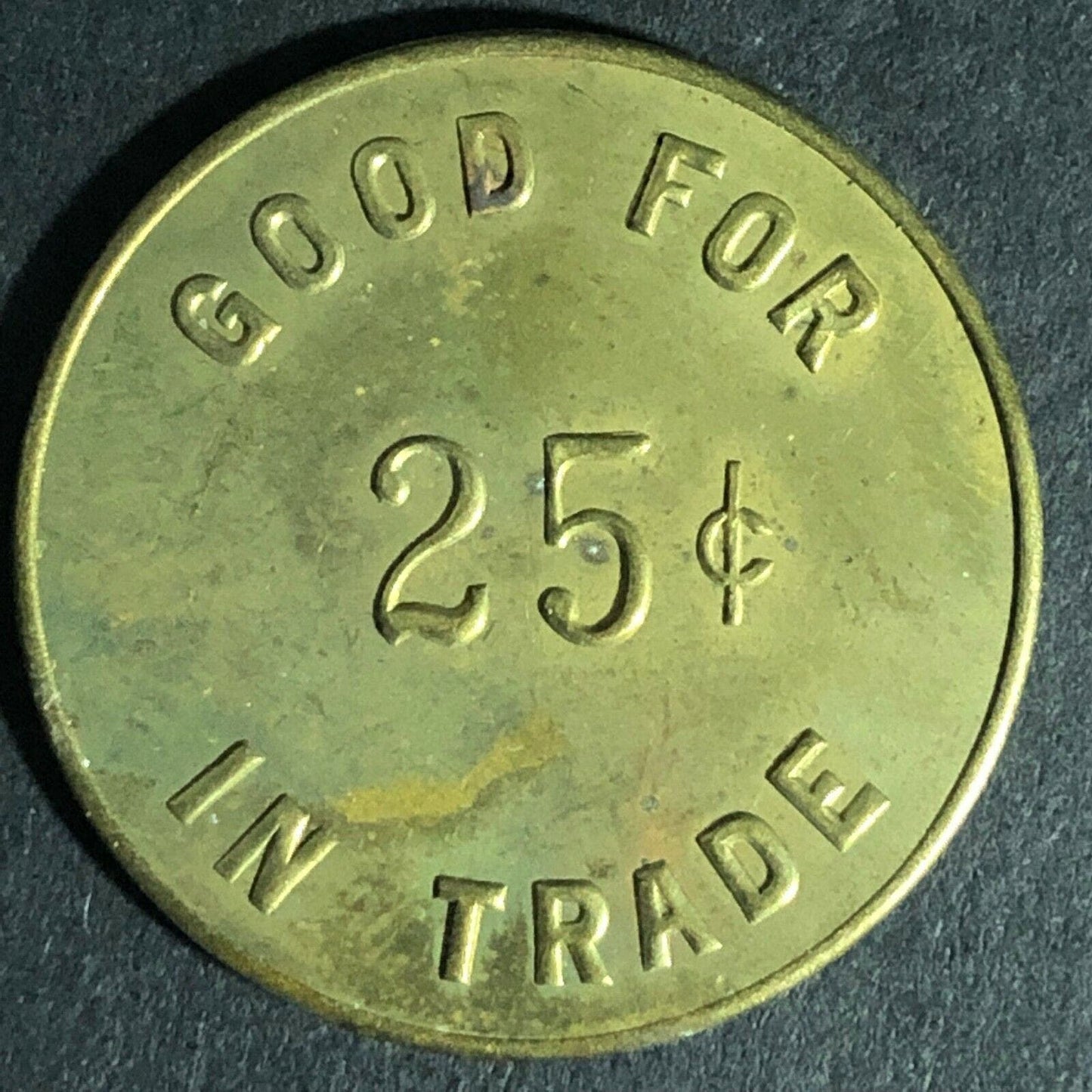 Kelly's Smoke House Pool Hall Hot Springs, SD G/F 25c In Trade 28.5mm Token