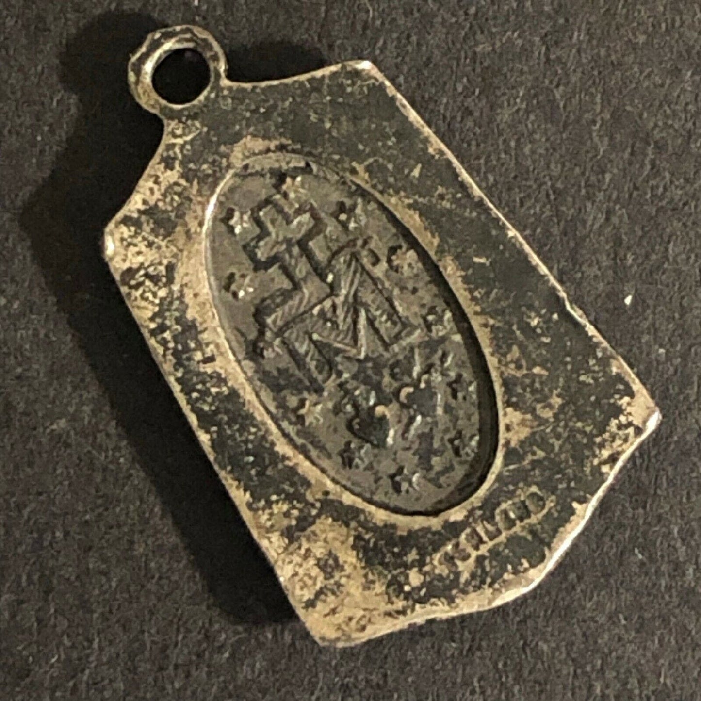 Vintage 19mm c1960's-70's Non-Ferrous "Mary" Religious Pendant