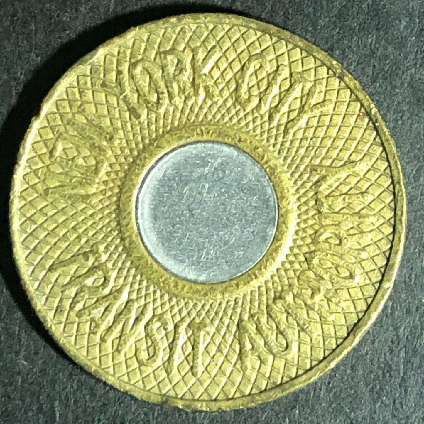 c1988 New York City Transit Authority G/F One Fare Bimetallic Token 22mm (1845)