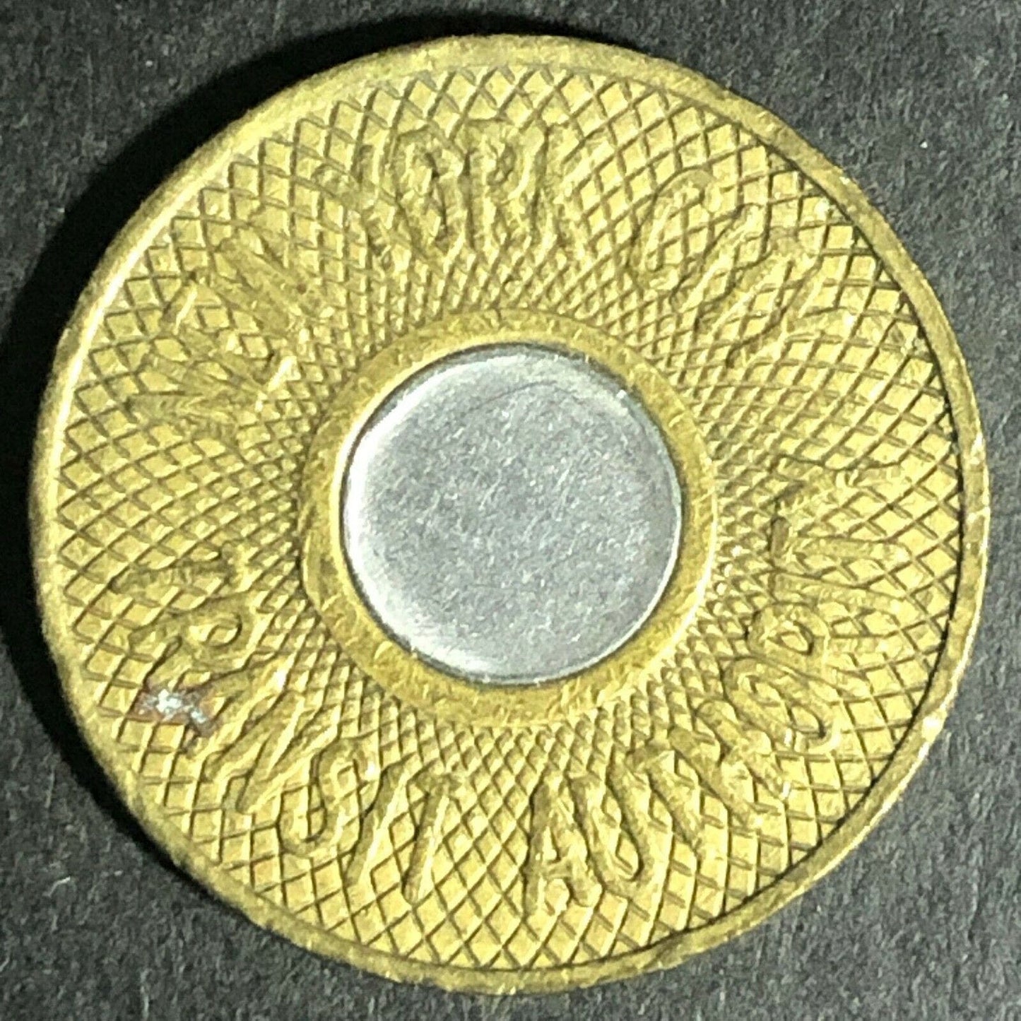 c1988 New York City Transit Authority G/F One Fare Bimetallic Token 22mm (1842)