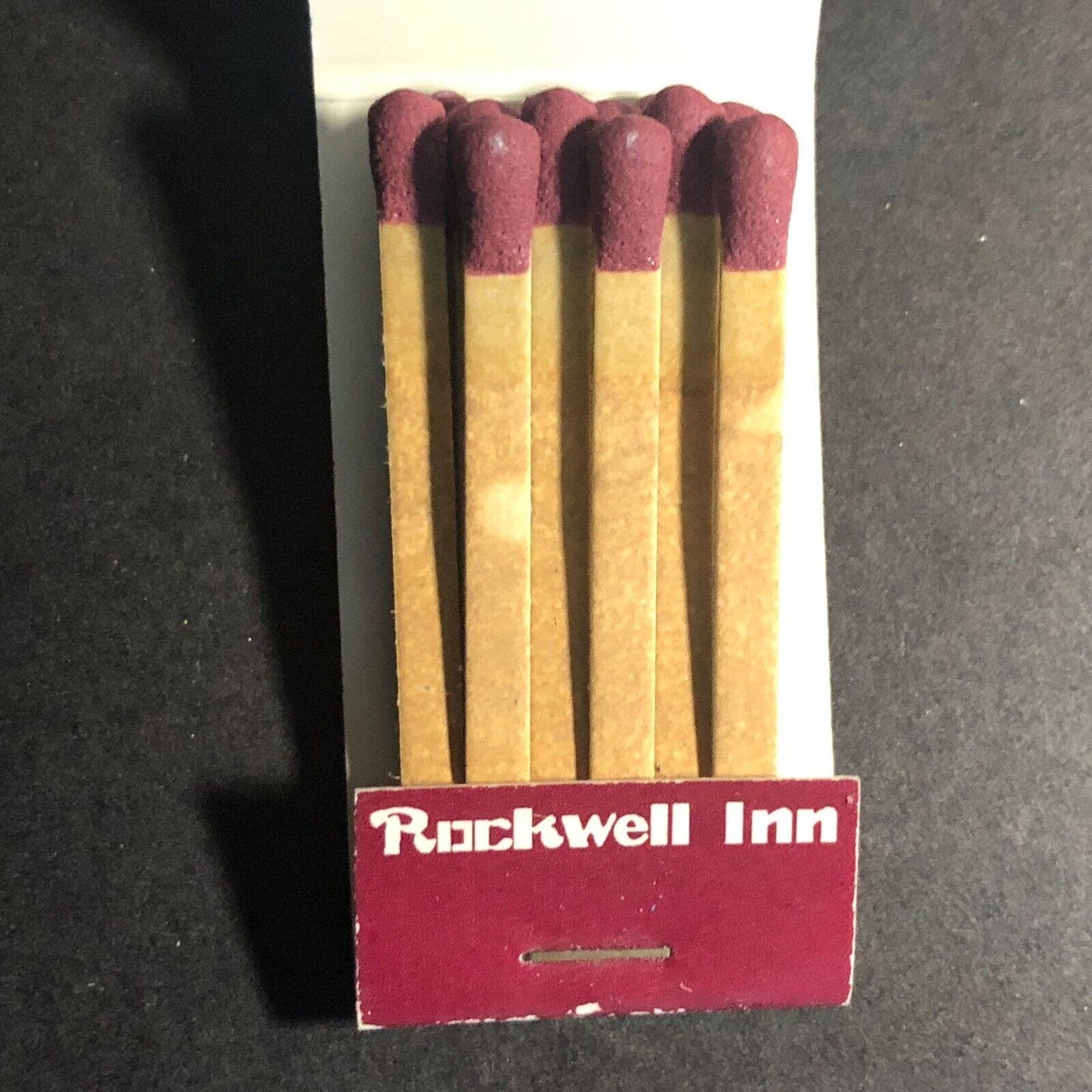 Rockwell Inn Morris, Illinois Full Matchbook c1976-84 VGC