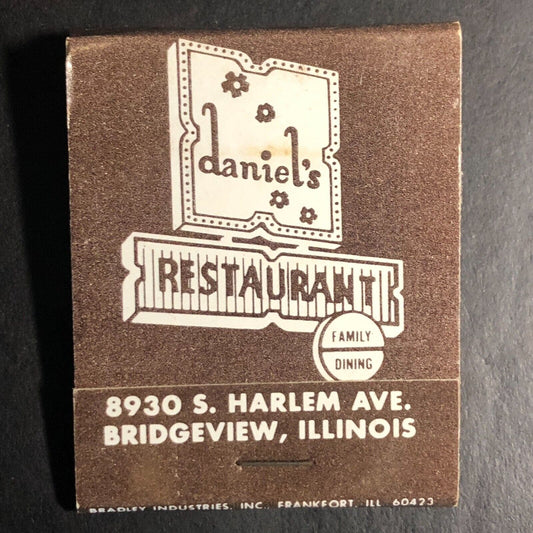 Daniel's Restaurant Bridgeview, IL Full Matchbook c1974-84