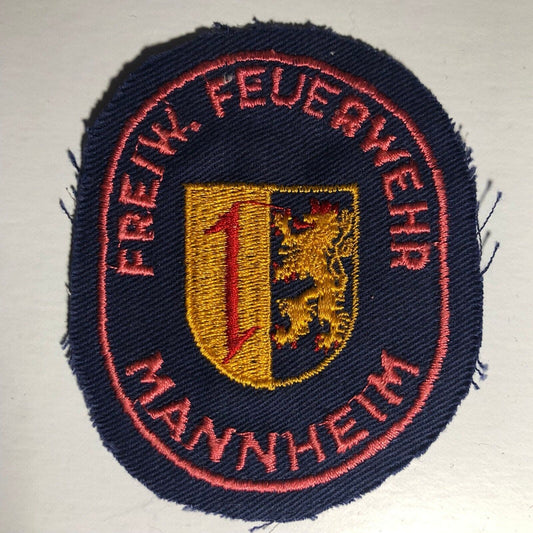Freiwillige Feuerwehr Mannheim Voluntary Fire Brigade Embroidered Patch c1970's