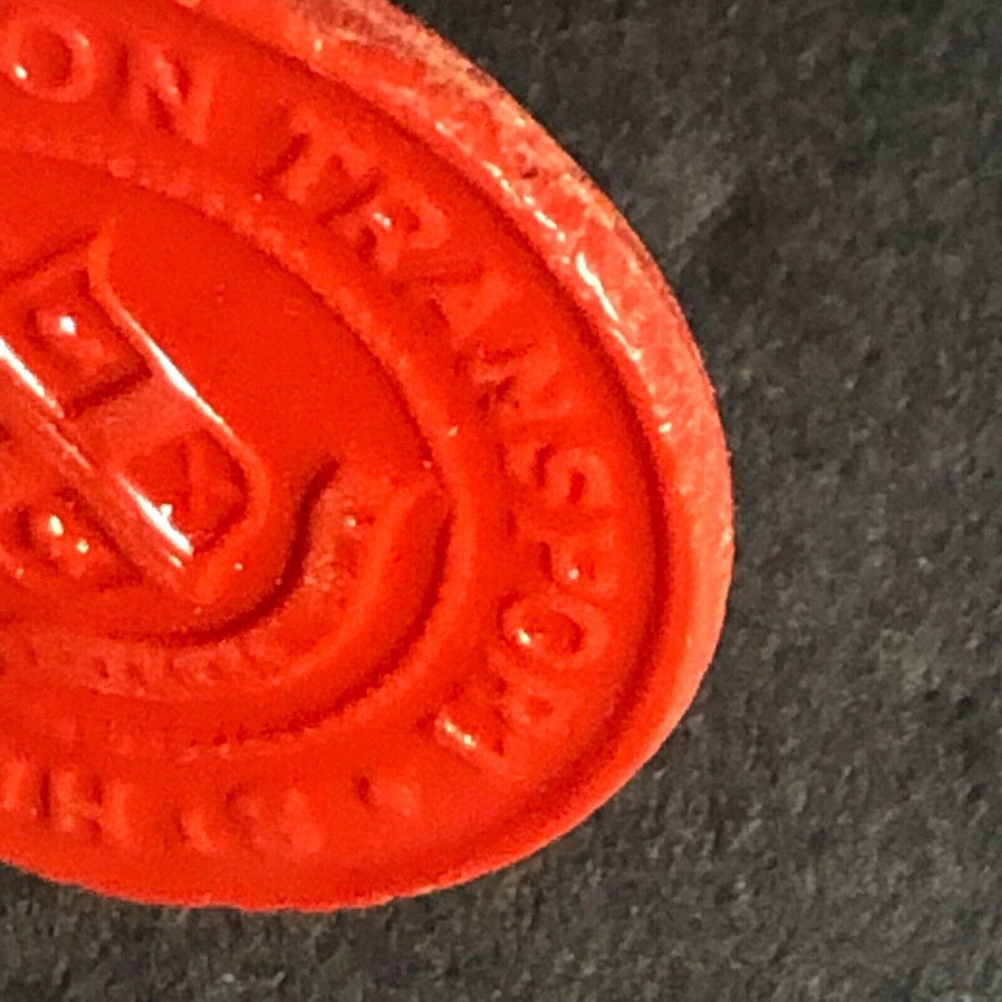 St. Helens Transport England Plastic Token Red 2D 22mm c50's-60's