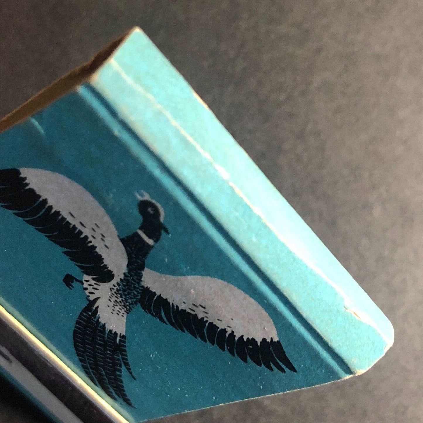 Bird / Goose Nearly Empty (-13) Matchbook c1960's-73