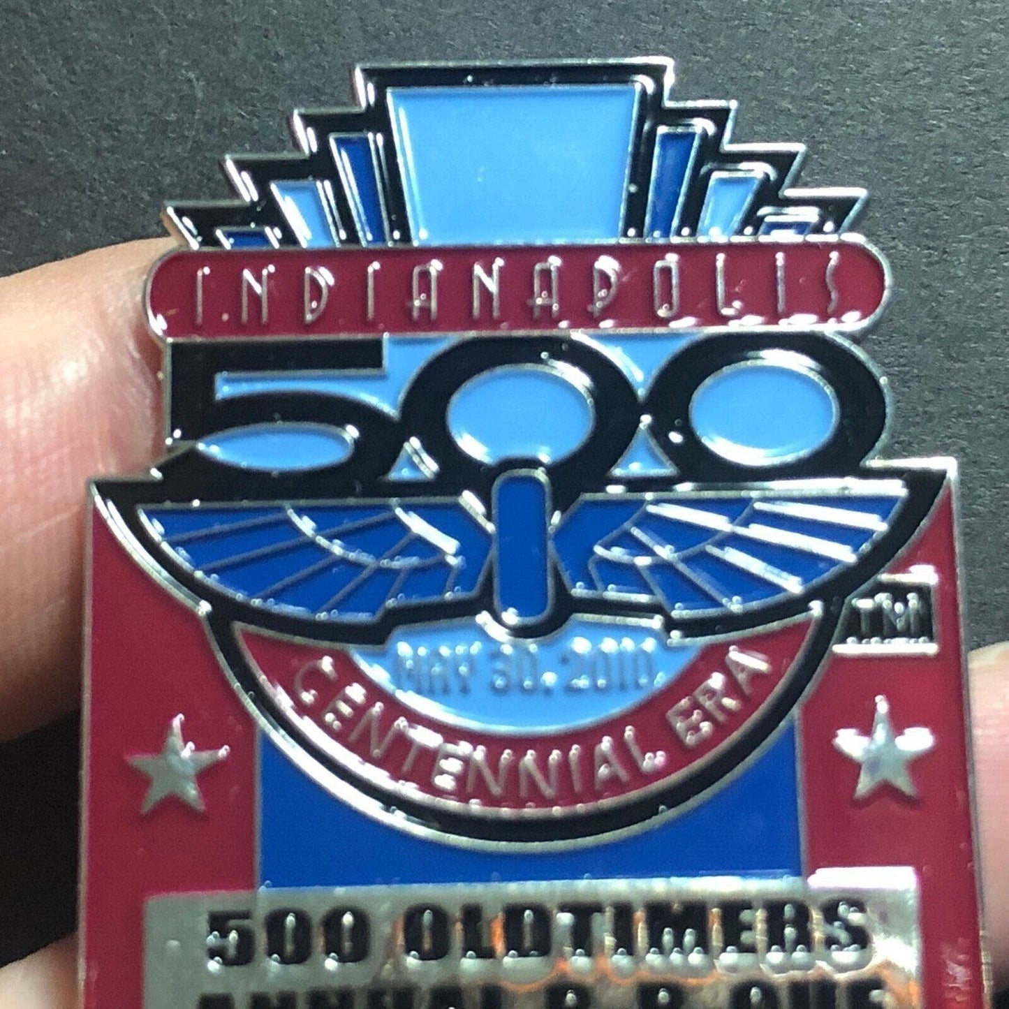 2010 Indy 500 Oldtimers Old Timers Annual BBQ Enameled Lapel Hat Pin NOS Scarce