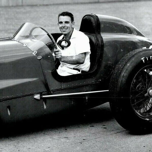 George Robson Indy 500 Winner 1946 - 8 x 10 Glossy B&W Photograph VGC Stamped