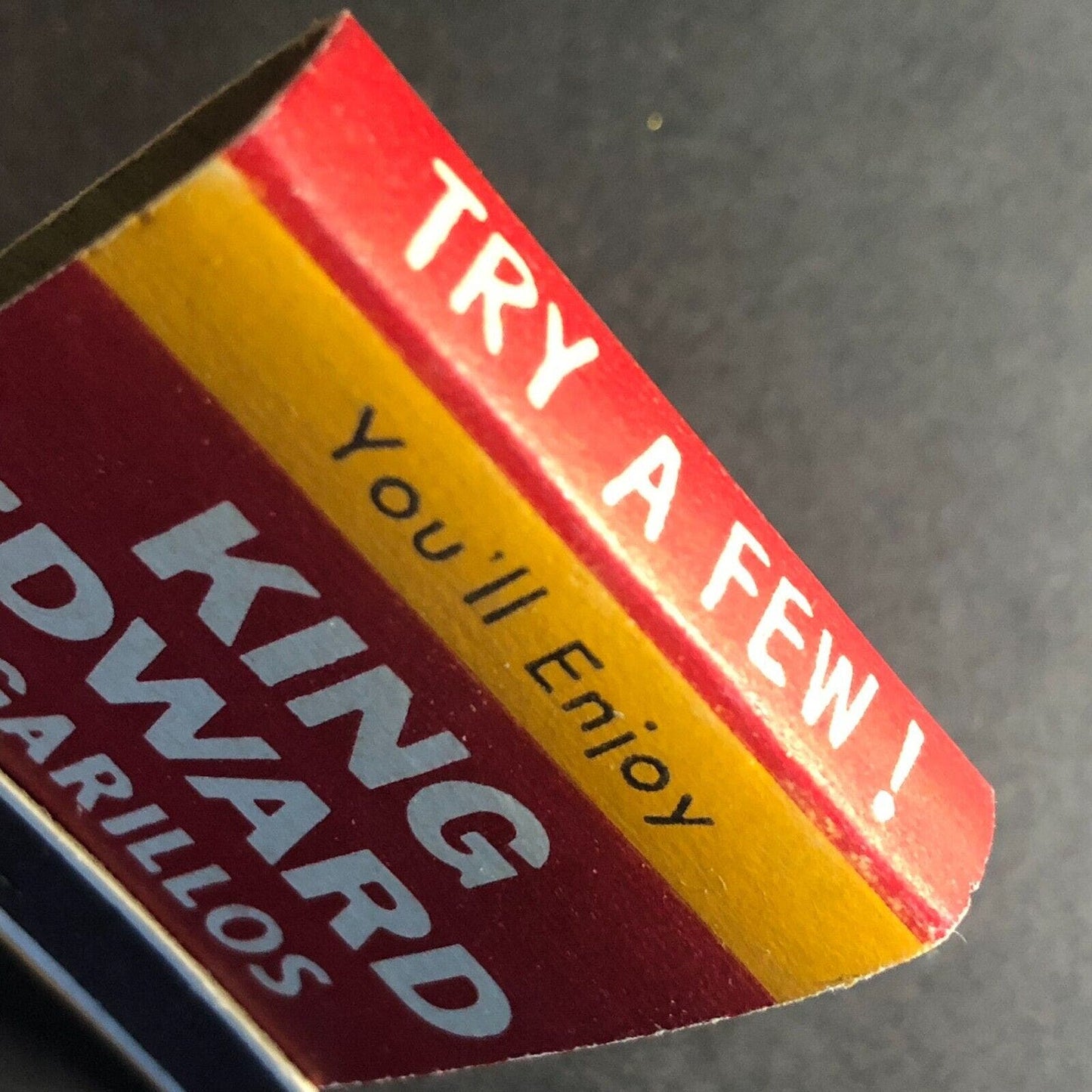 King Edward Cigarillos w/ Mail-in Offer Full Matchbook c1962-67 VGC