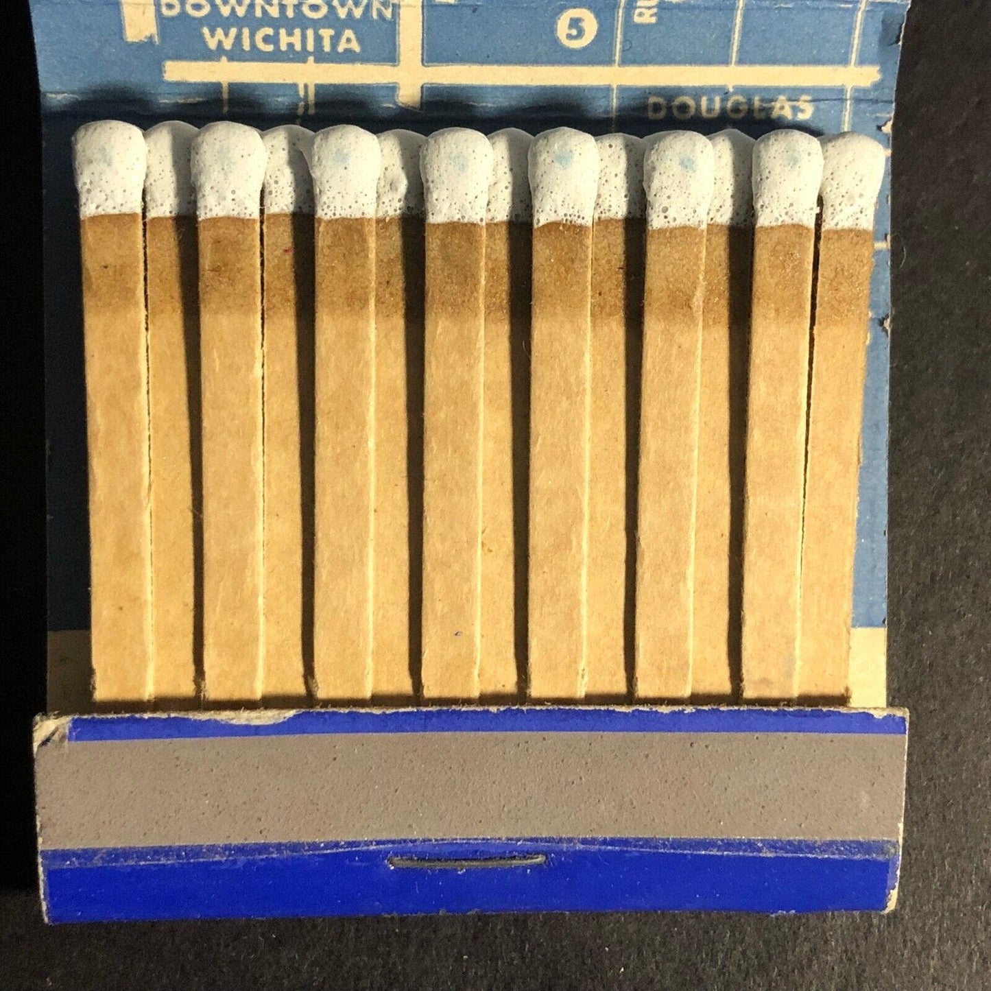 Wesley Motor Hotel Wichita 28-Strike Full Matchbook c1940's-50's Scarce w/ Map