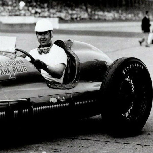 Bill Holland Indy 500 Winner 1949 - 8 x 10 Glossy B&W Photograph VGC Stamped