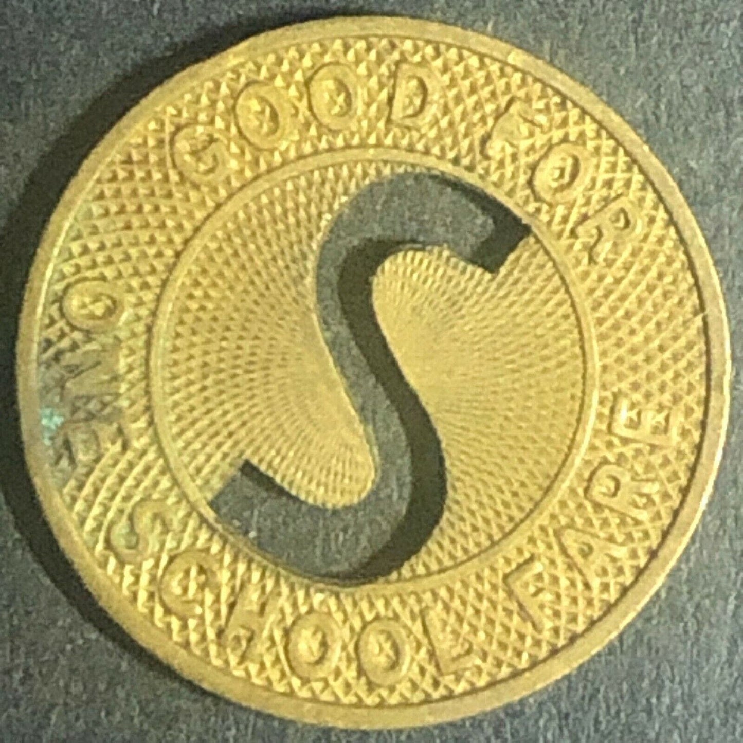 c1961 16mm Sacramento Suburban Transit G/F One School Fare Token CA