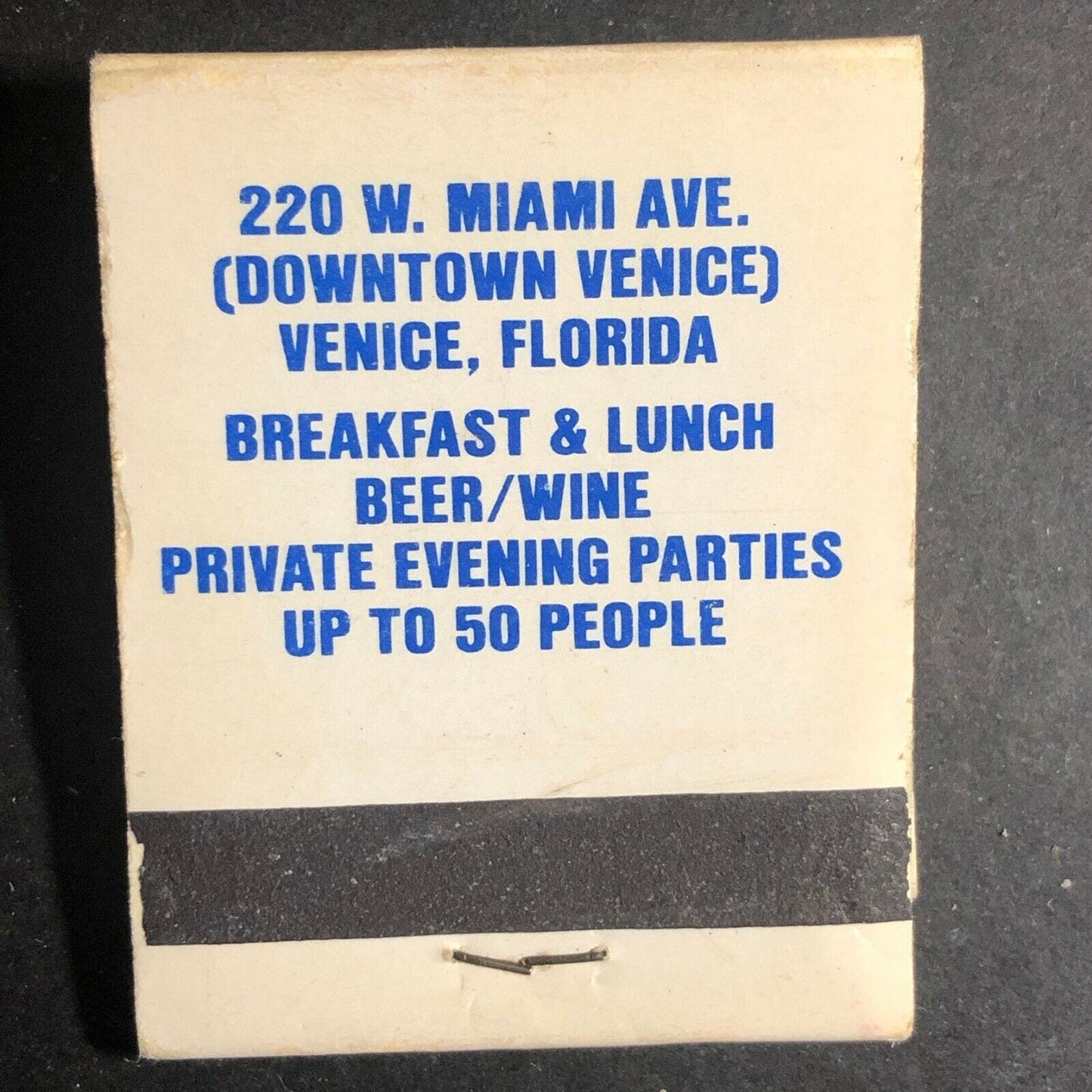 1960's-70's Full Matchbook "Pat's Place" 220 W. Miami Ave. Venice, FL - Pelican