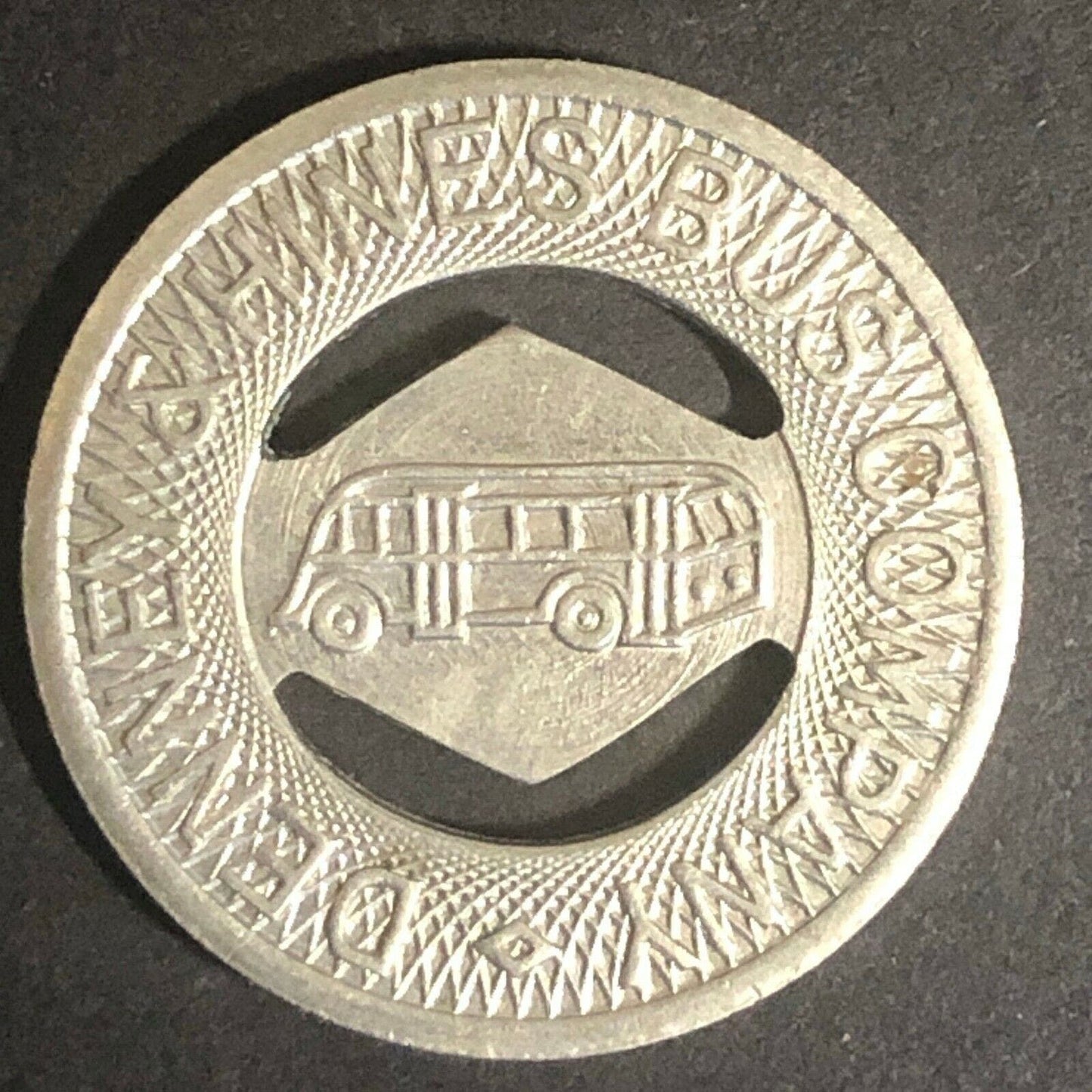 c1940's 21mm Denney & Hines Bus Company G/F One Fare Token Muncie Indiana