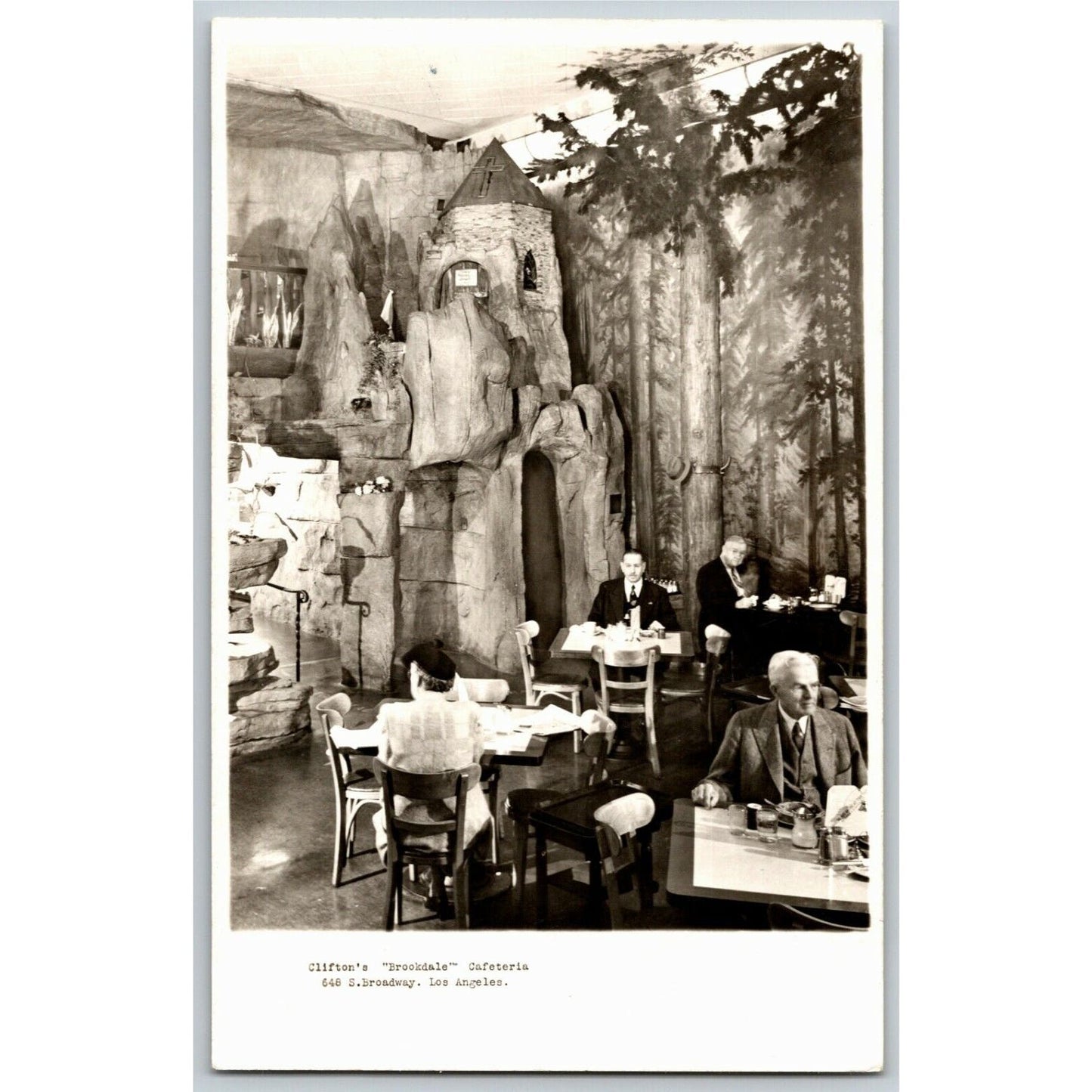 Vintage RPPC* Postcard Clifton's "Pacific Seas" Cafeteria LA, CA c1930's Vert