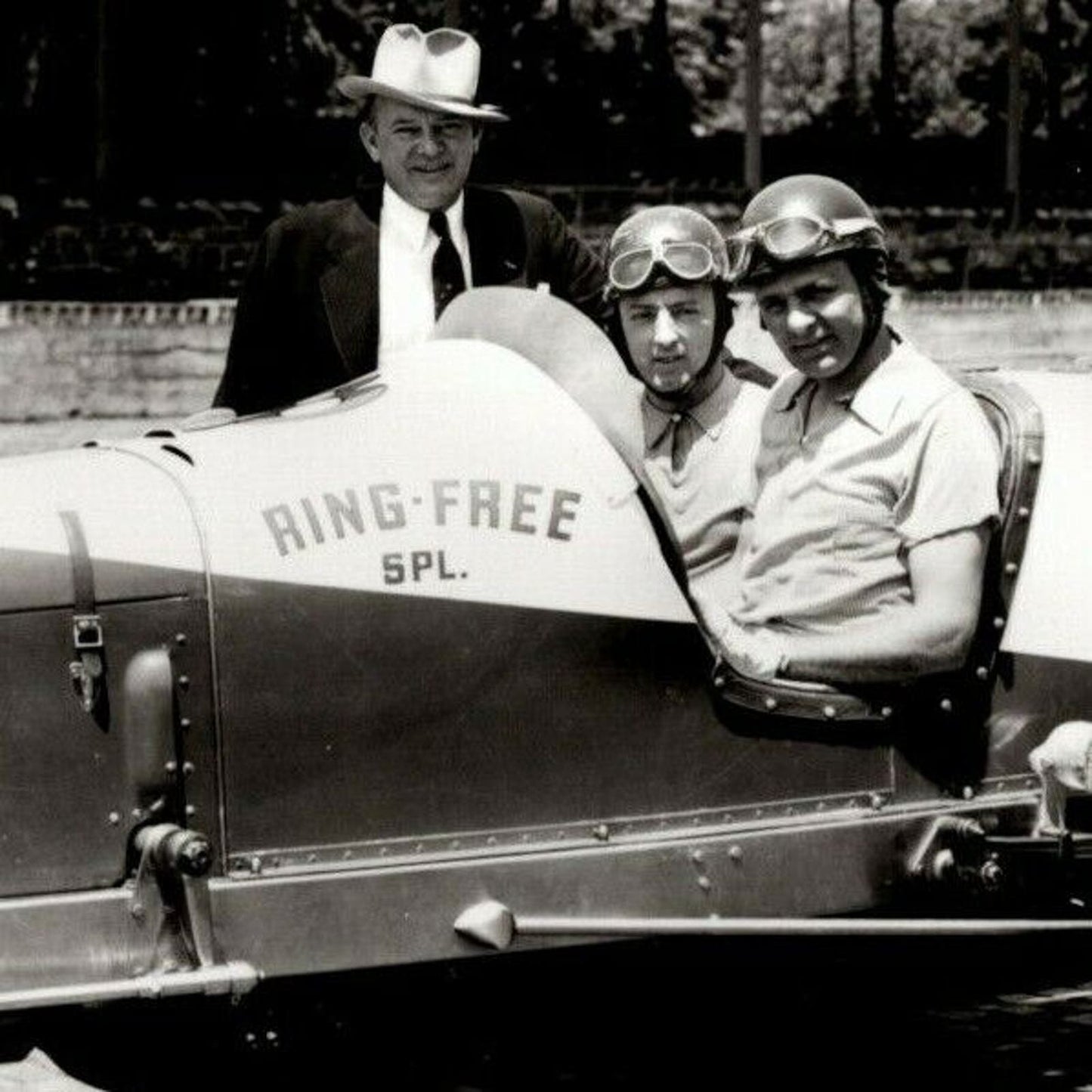Louis Meyer Indy 500 Winner 1936 - 8 x 10 Glossy B&W Photograph VGC