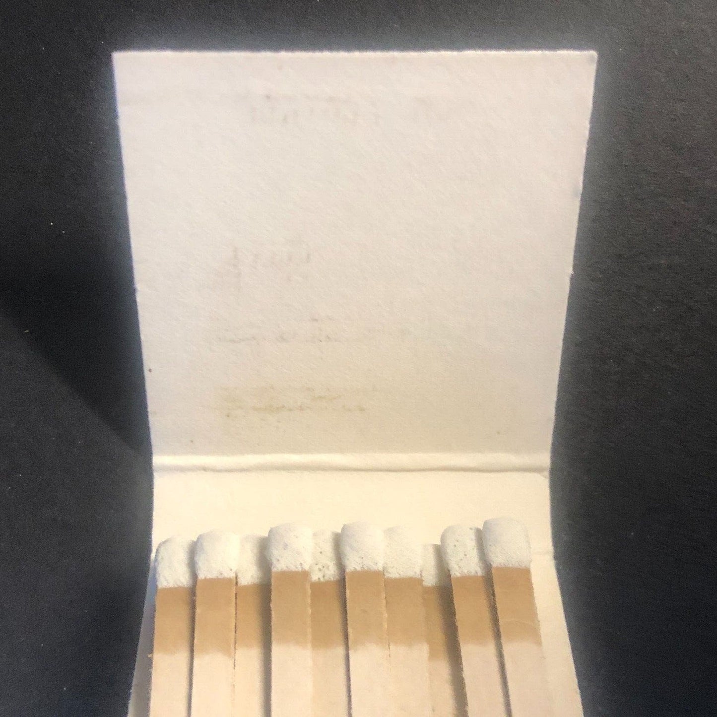 Laura Maxwell Inn Sister Bay, WI Mostly Full (-1) Vintage Matchbook c1960's VGC