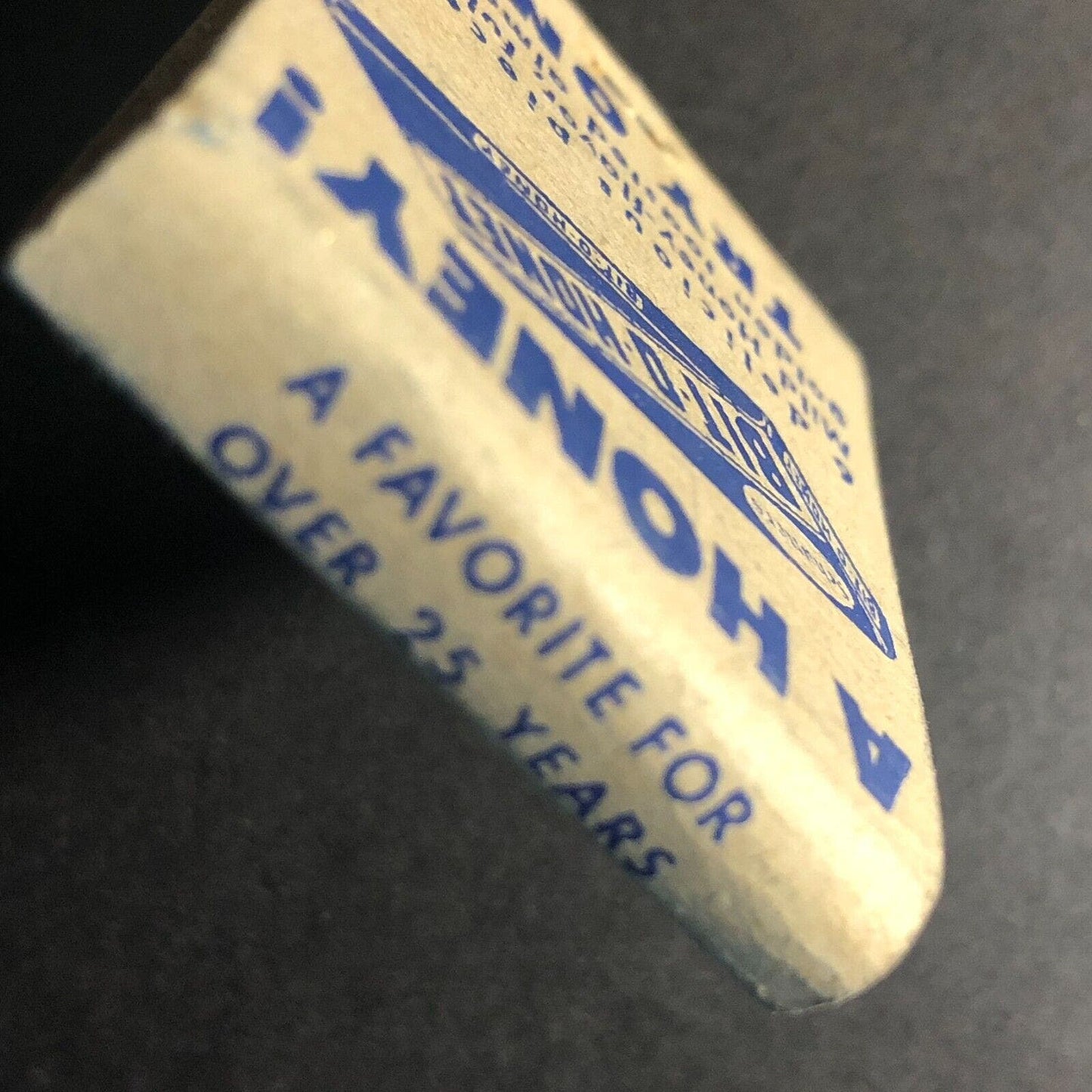 Bit-O-Honey (Debuted 1924) Candy Bars Mostly Full (-5) Matchbook c1950's