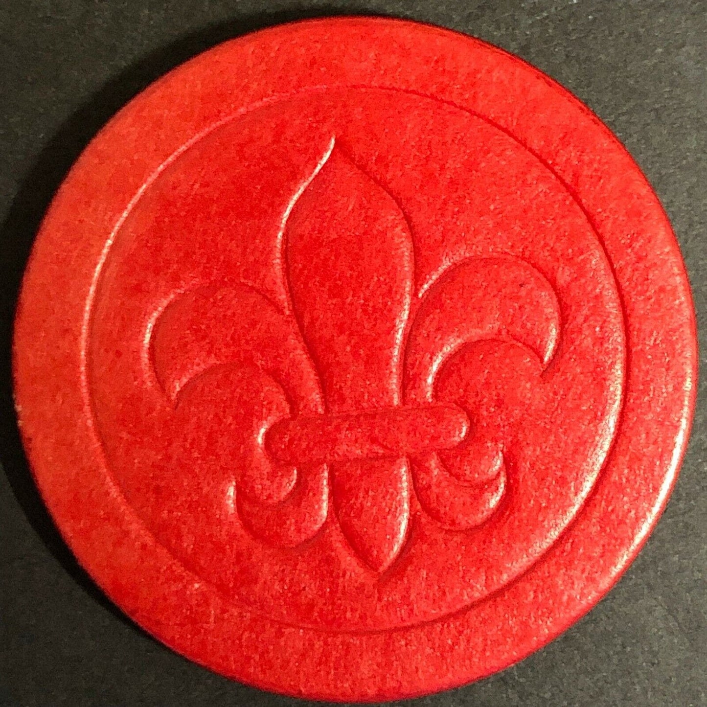 Vintage Embossed Red Fiber / Paper Fleur-de-lis Gaming / Poker Chip