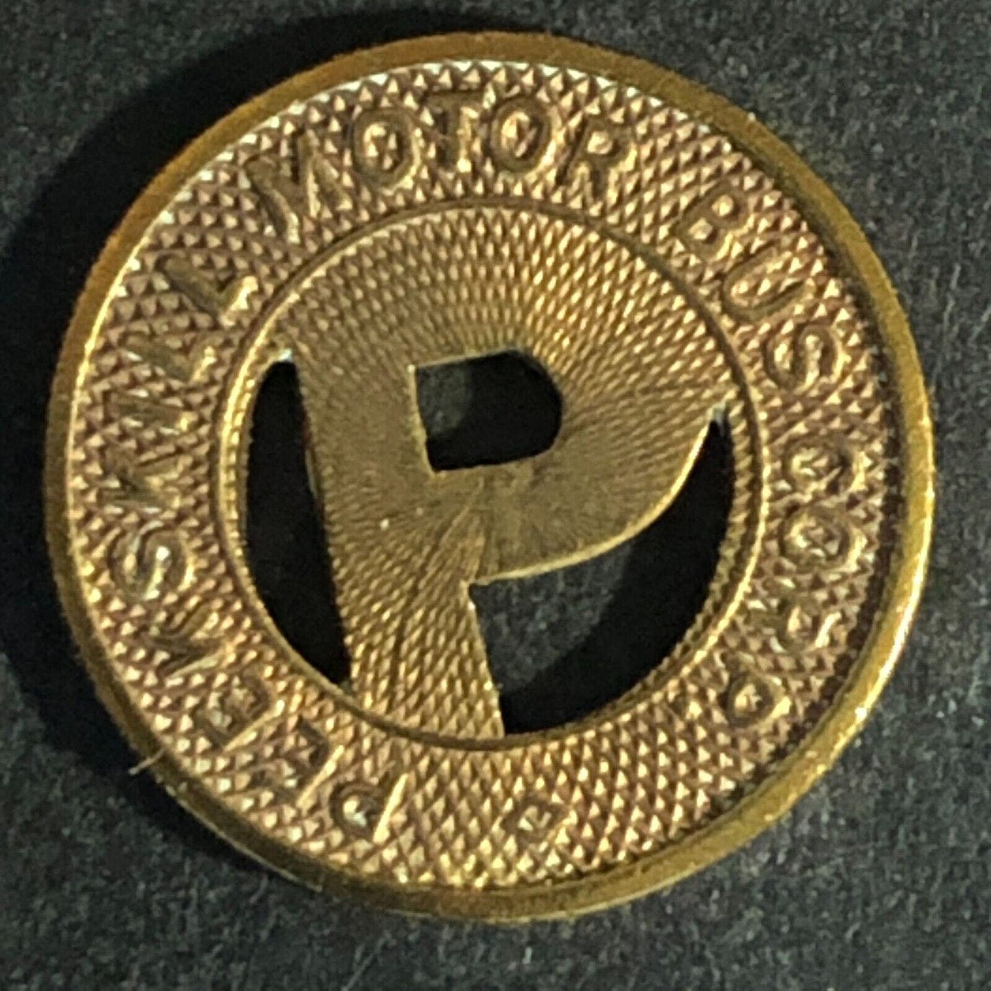 Peekskill Motor Bus Corp (Westchester NY) Bronze School Fare Token 16.5mm Scarce