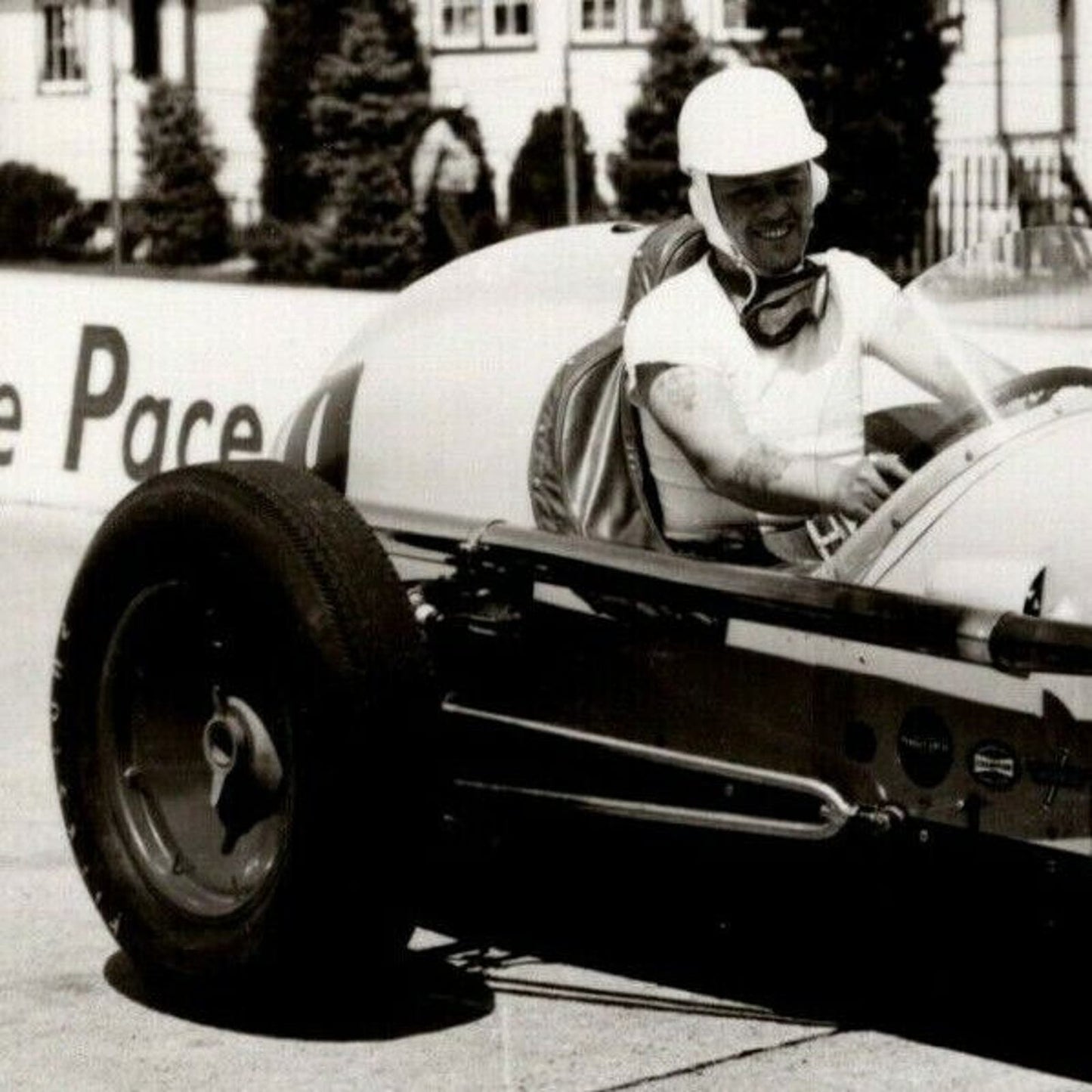 Indy 500 RPPC Postcard "1952 Andy Linden" Official Race Photo Unposted VGC