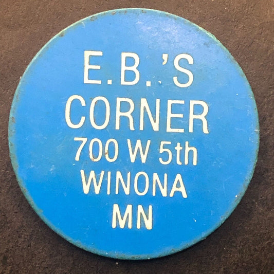 Winona, WI "E.B.'s Corner" Plastic G/F 35¢ In Trade Token 28.6mm c1960's-70's