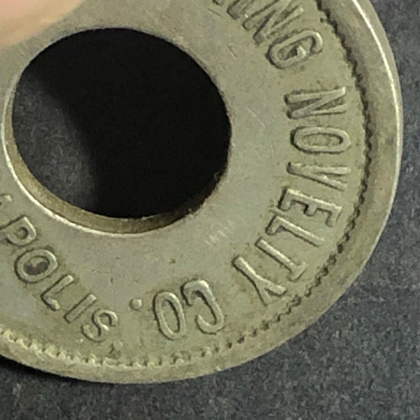 Vintage 21mm Brass Silver King Novelty Co. Indianapolis, IND "One Tune" Token