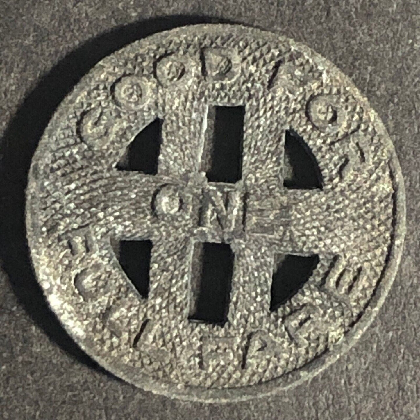 Honolulu Rapid Transit Co. 1924 G/F One Full Fare Zinc Transit Token - 16.48mm