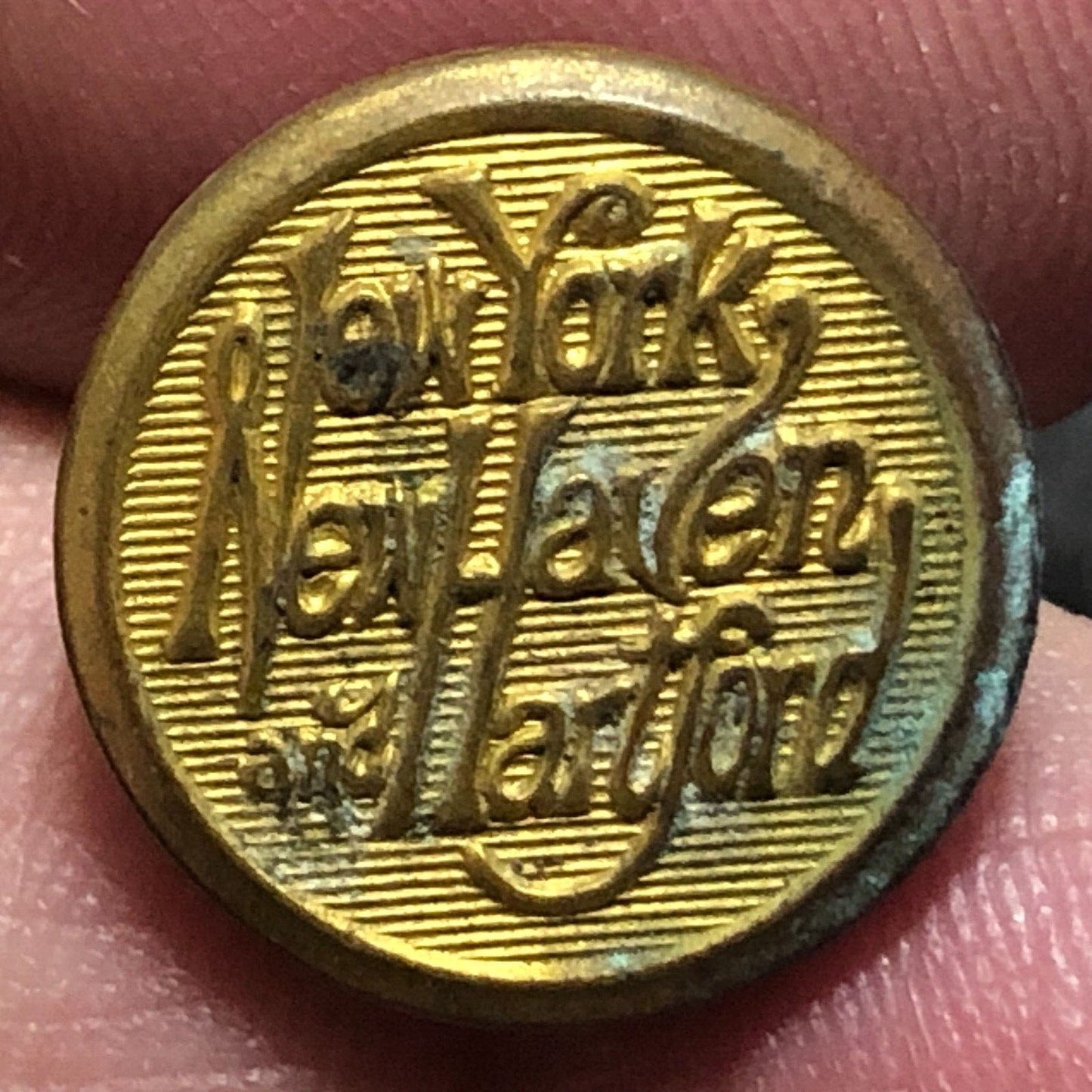 New York New Haven Hartford NH Railroad Brass Uniform Button 1/2" dia. Scovill