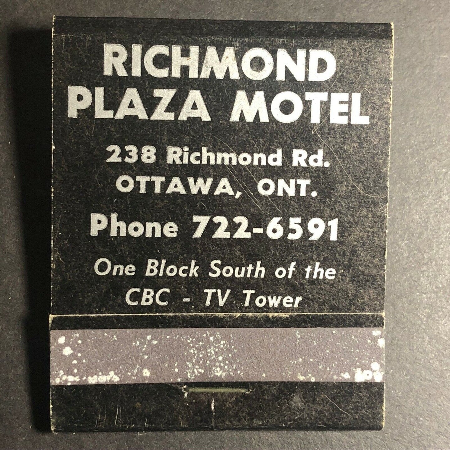 1960's-70's Full Matchbook - "Richmond Plaza Motel" Ottawa, ONT