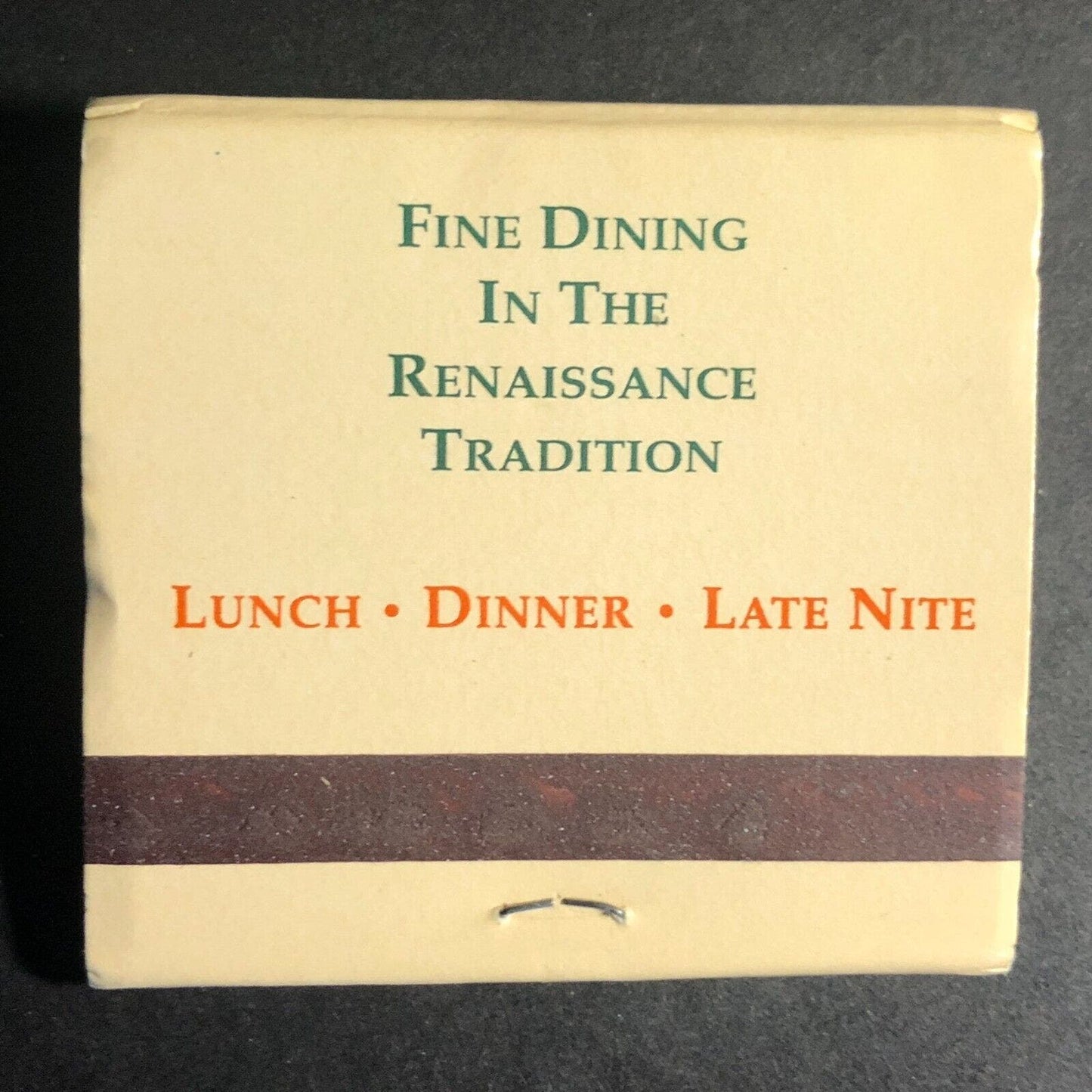 Geppetto's Restaurant Oak Park, IL Full Matchbook c1975-85 VGC Scarce