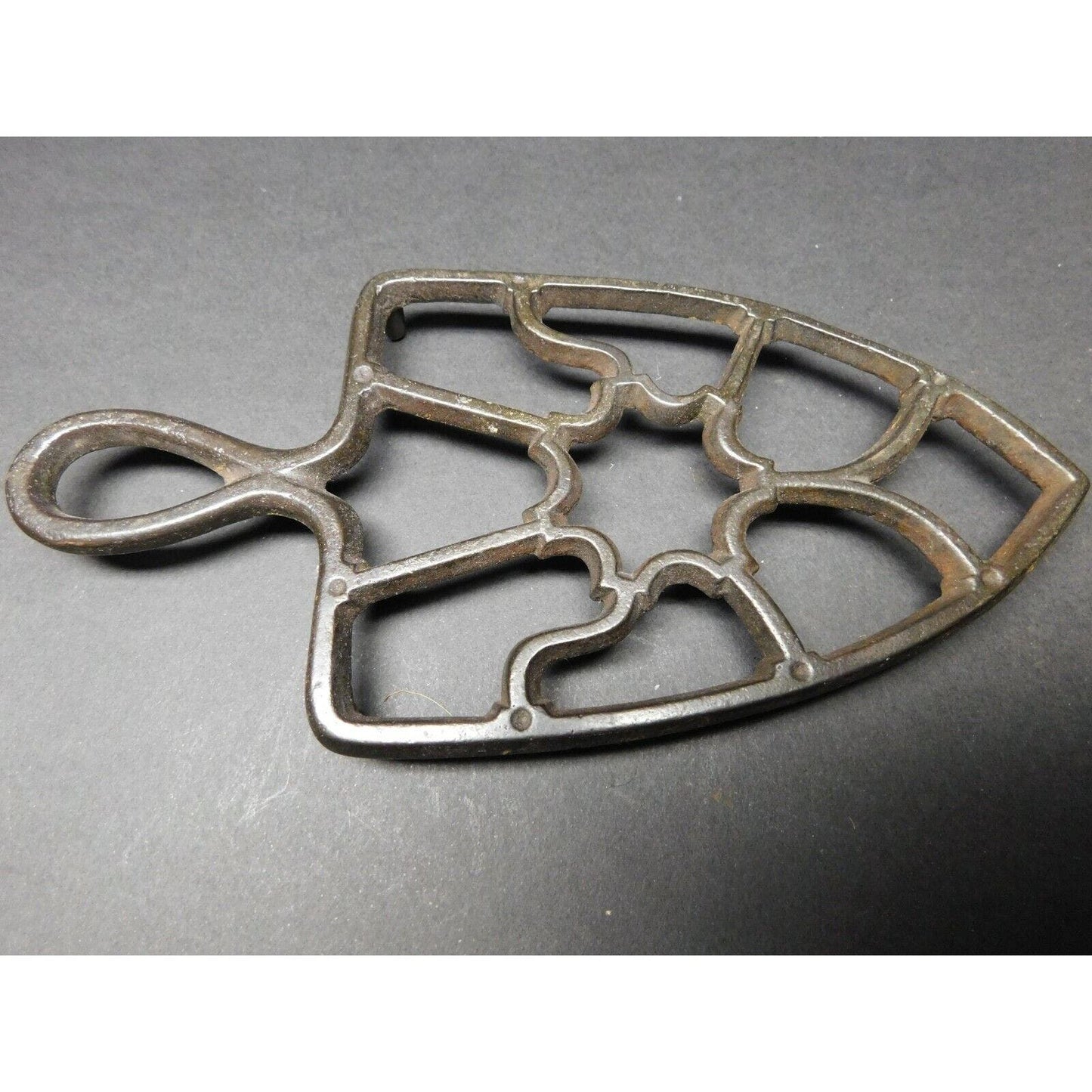 Cast Iron Footed Sad Iron Trivet w/ Handle