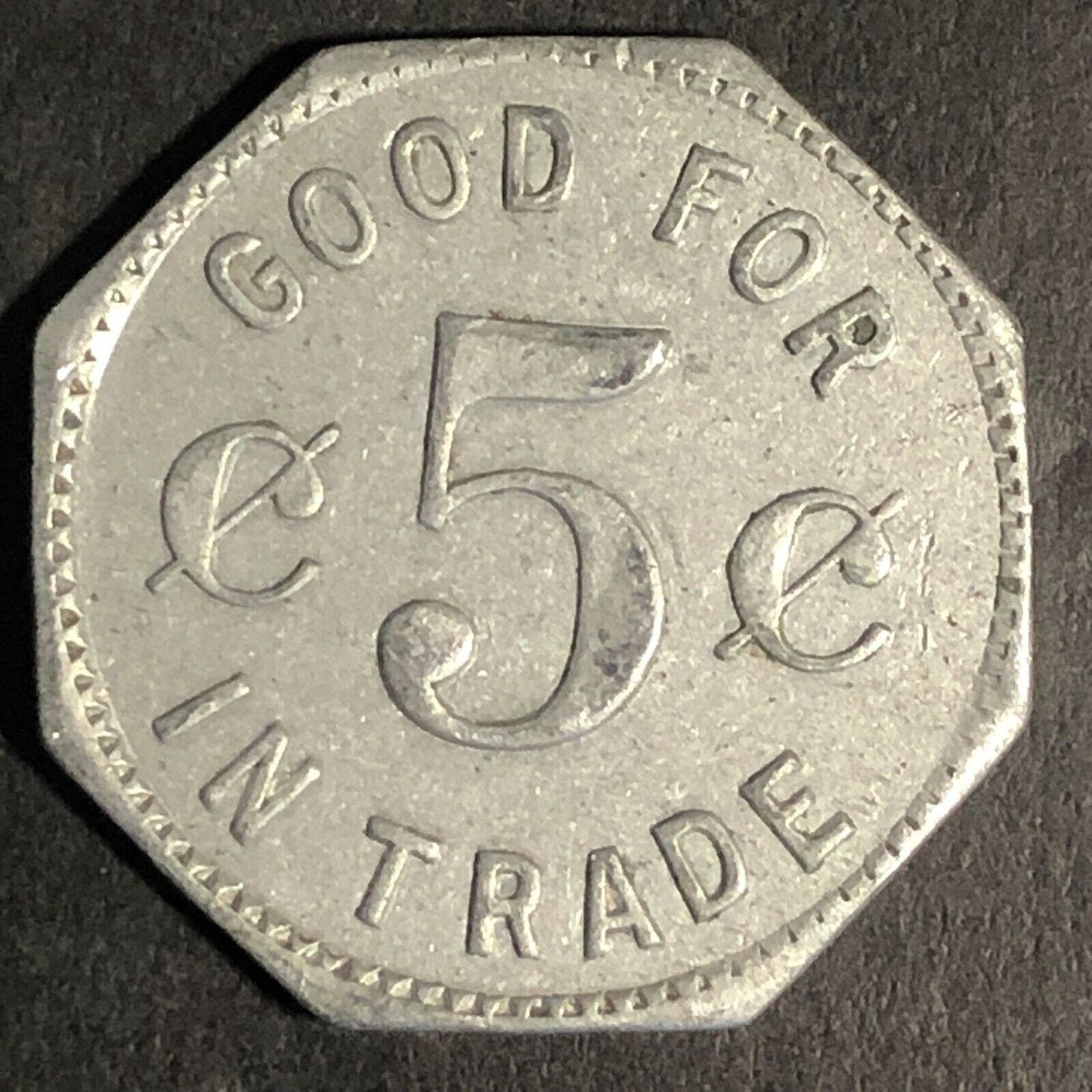 Henry's 6811 No. Clark St (Chicago) Alum. G/F 5c Trade Token Hexagon - 23mm