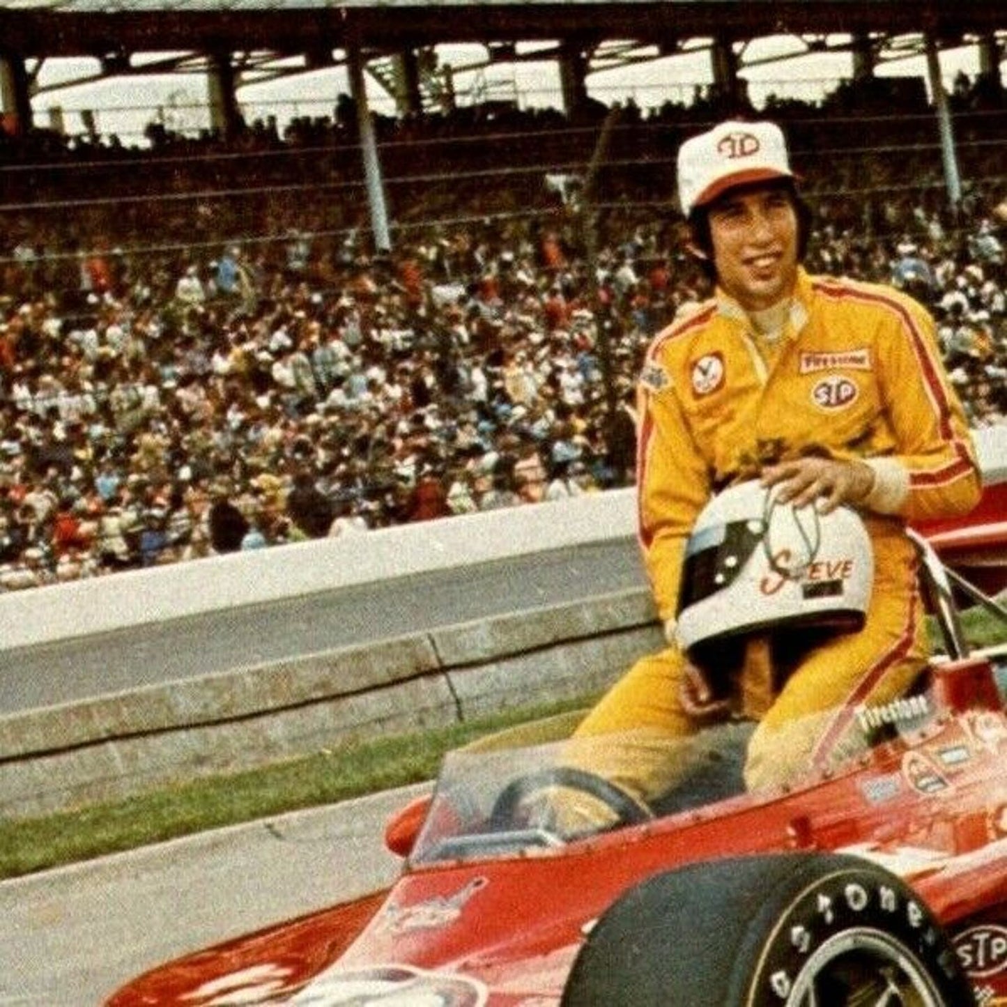 Vintage Oversized Indy 500 Postcard c1977 "Steve Krisiloff" 5" x 7" NOS