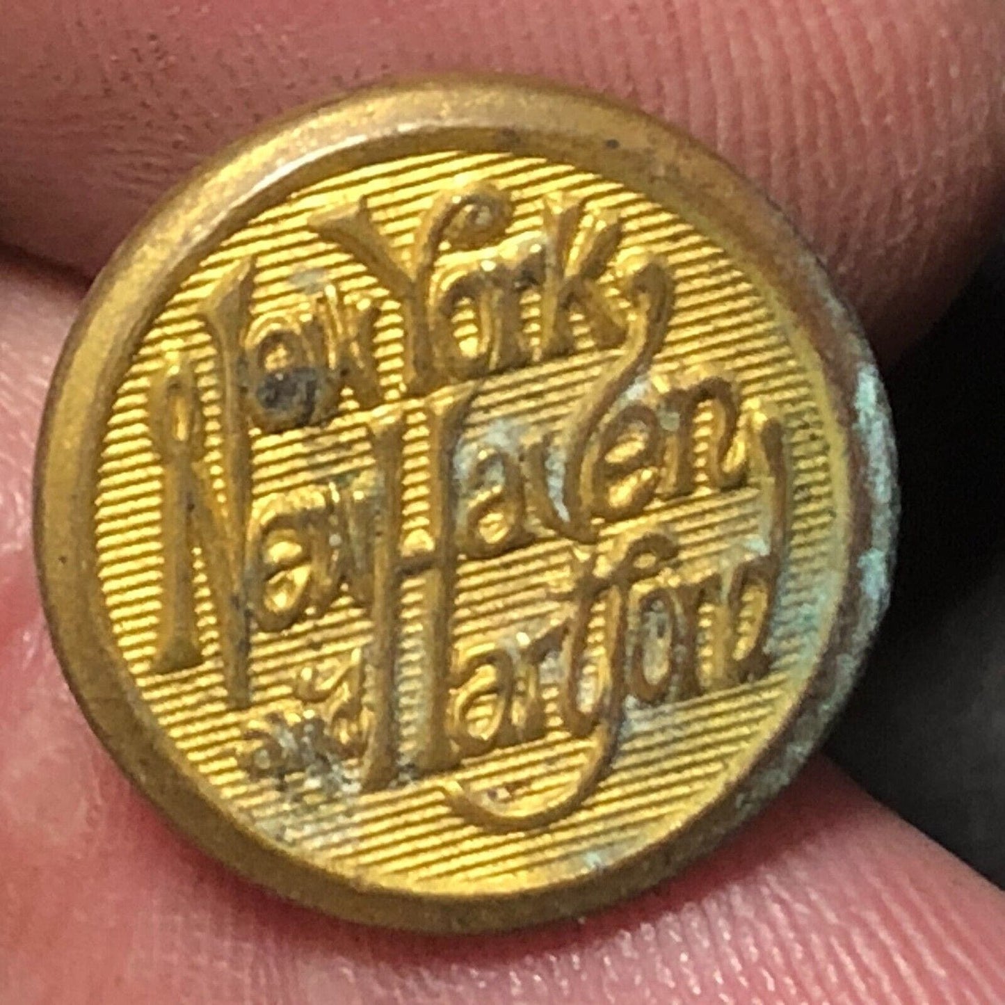 New York New Haven Hartford NH Railroad Brass Uniform Button 1/2" dia. Scovill