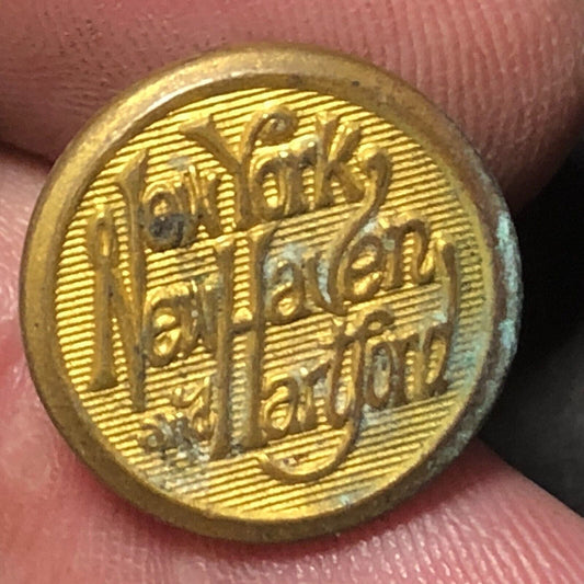 New York New Haven Hartford NH Railroad Brass Uniform Button 1/2" dia. Scovill