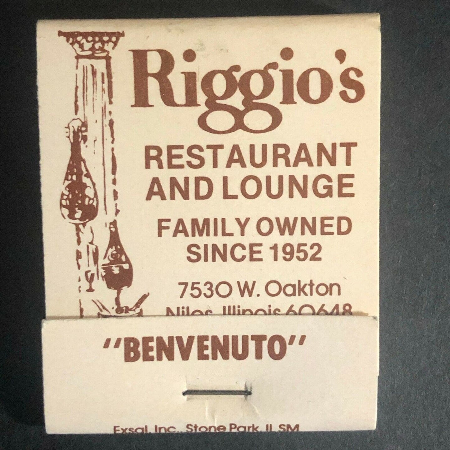 Vintage c1970's-80's Full Matchbook "Riggio's Restaurant & Lounge" Niles, IL