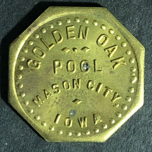 Golden Oak Pool Mason City, Iowa Token G/F 2 1/2c In Trade 20.4mm Octagon