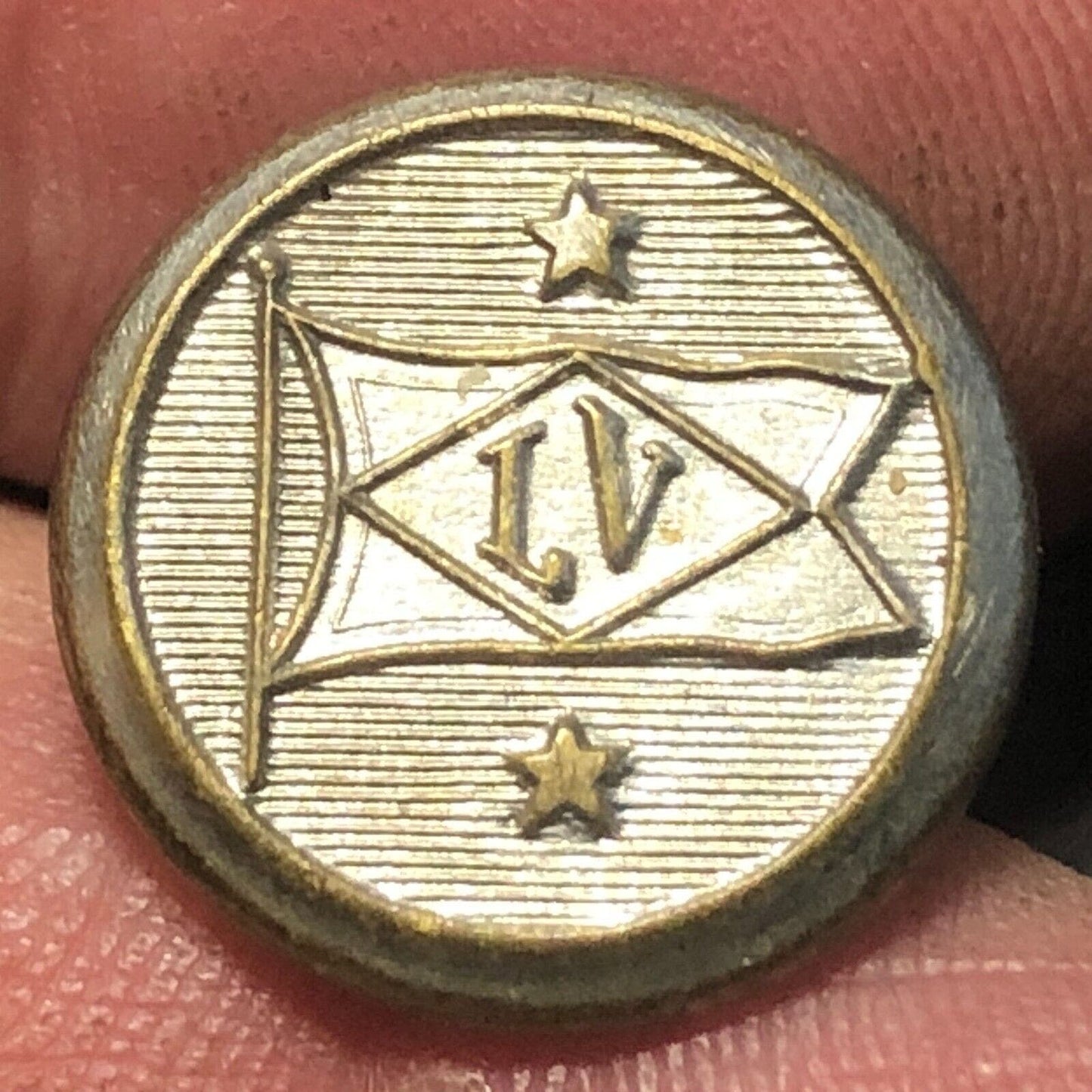 Lehigh Valley Railroad Uniform Button 1/2" Waterbury Button Co.