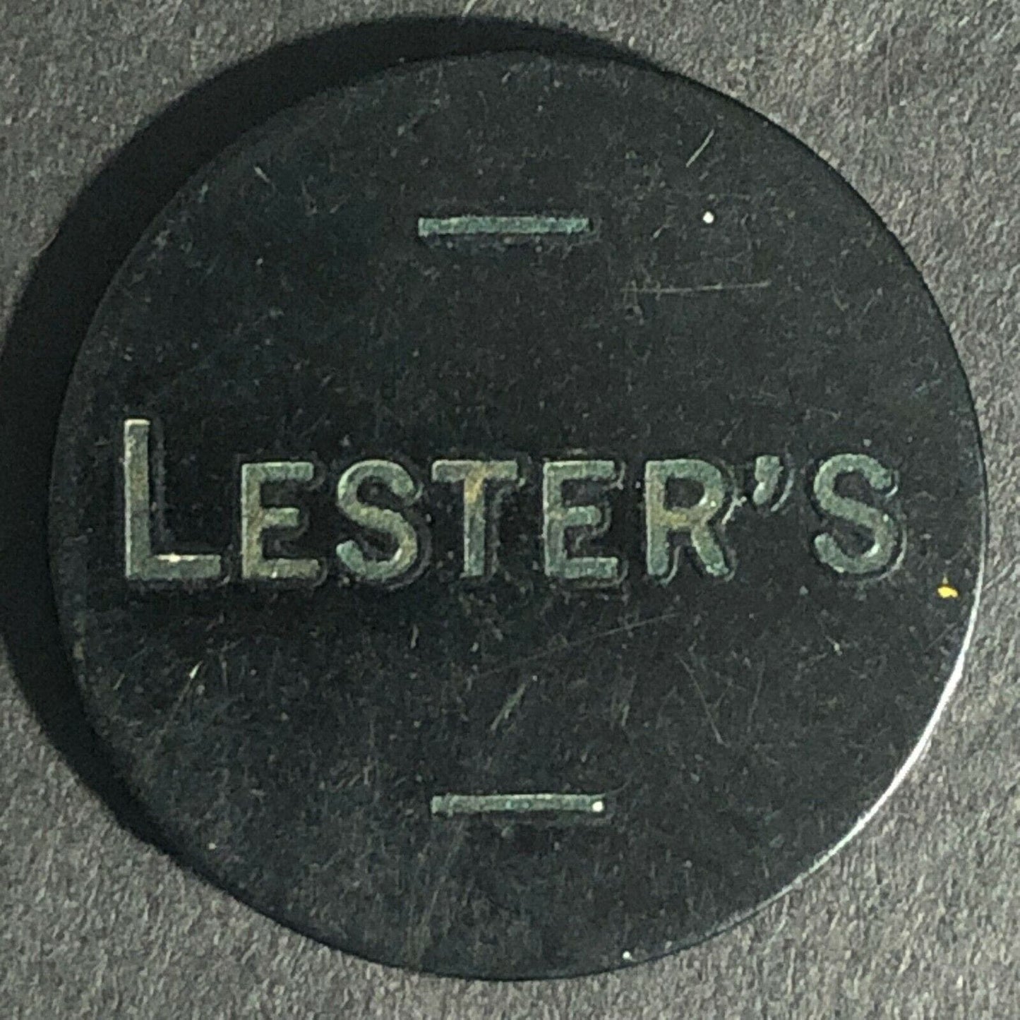 Lester's Token G/F 5c In Trade Plastic 22mm c1960's-70's