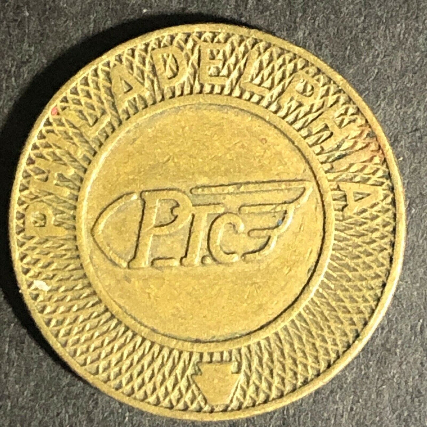 Brass G/F One Fare Transit Token Philadelphia Transportation Co. PTC 20mm (1836)