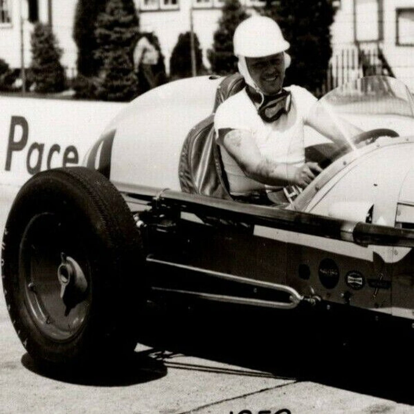 Indy 500 RPPC Postcard "1952 Andy Linden" Official Race Photo Unposted VGC