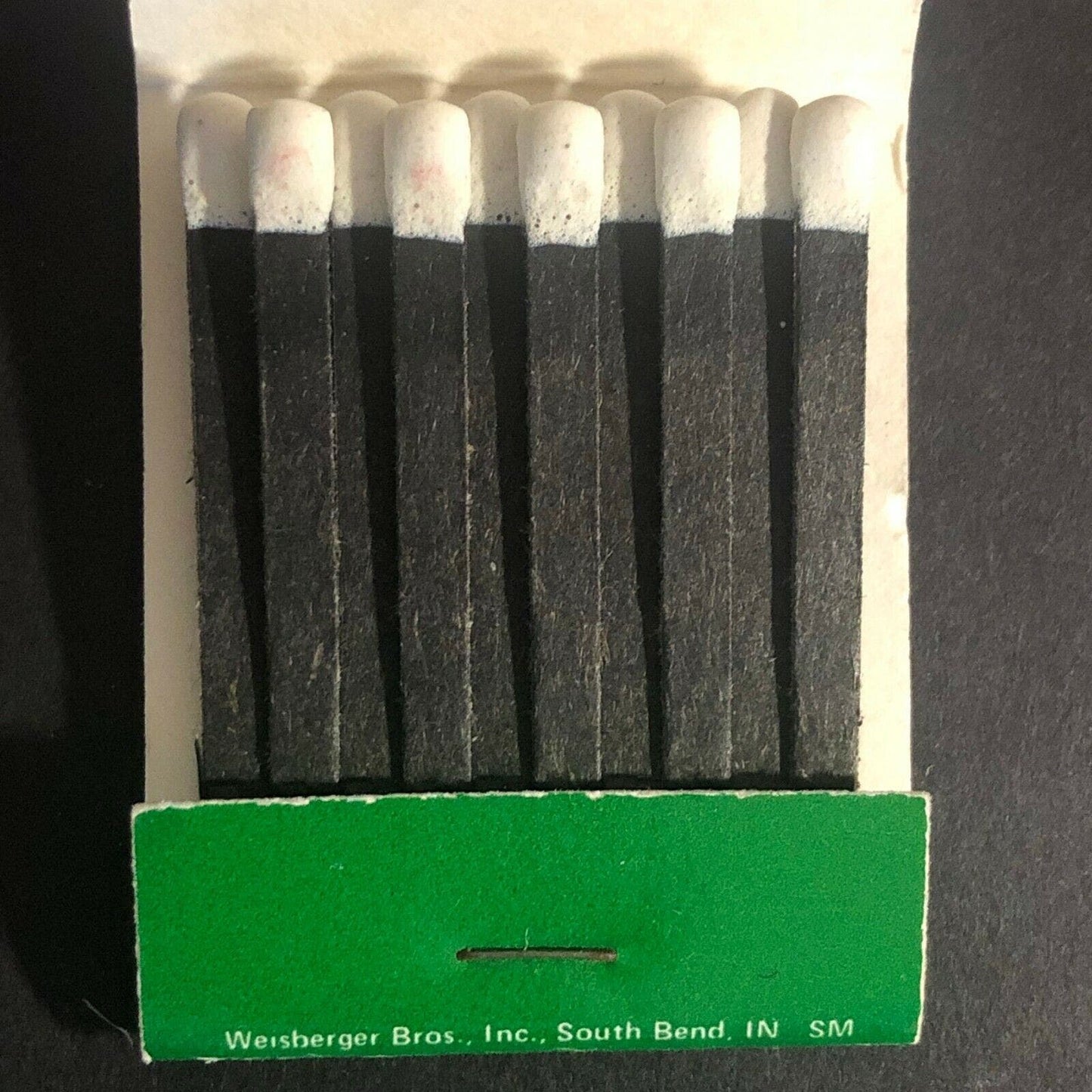 Vintage c1970's Full Matchbook "The Morris Inn of Notre Dame" Indiana