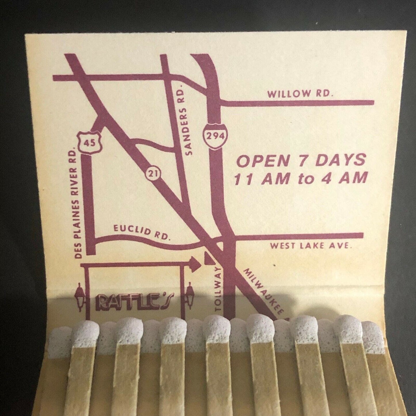 Scarce Vintage c1970's-80's Full Matchbook "Raffle's" Restaurant Glenview, IL