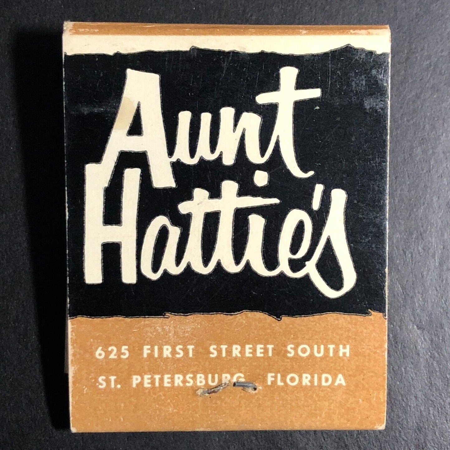 Aunt Hattie's Restaurant St Petersburg, FL Near Full (-1) Matchbook c1960's-73