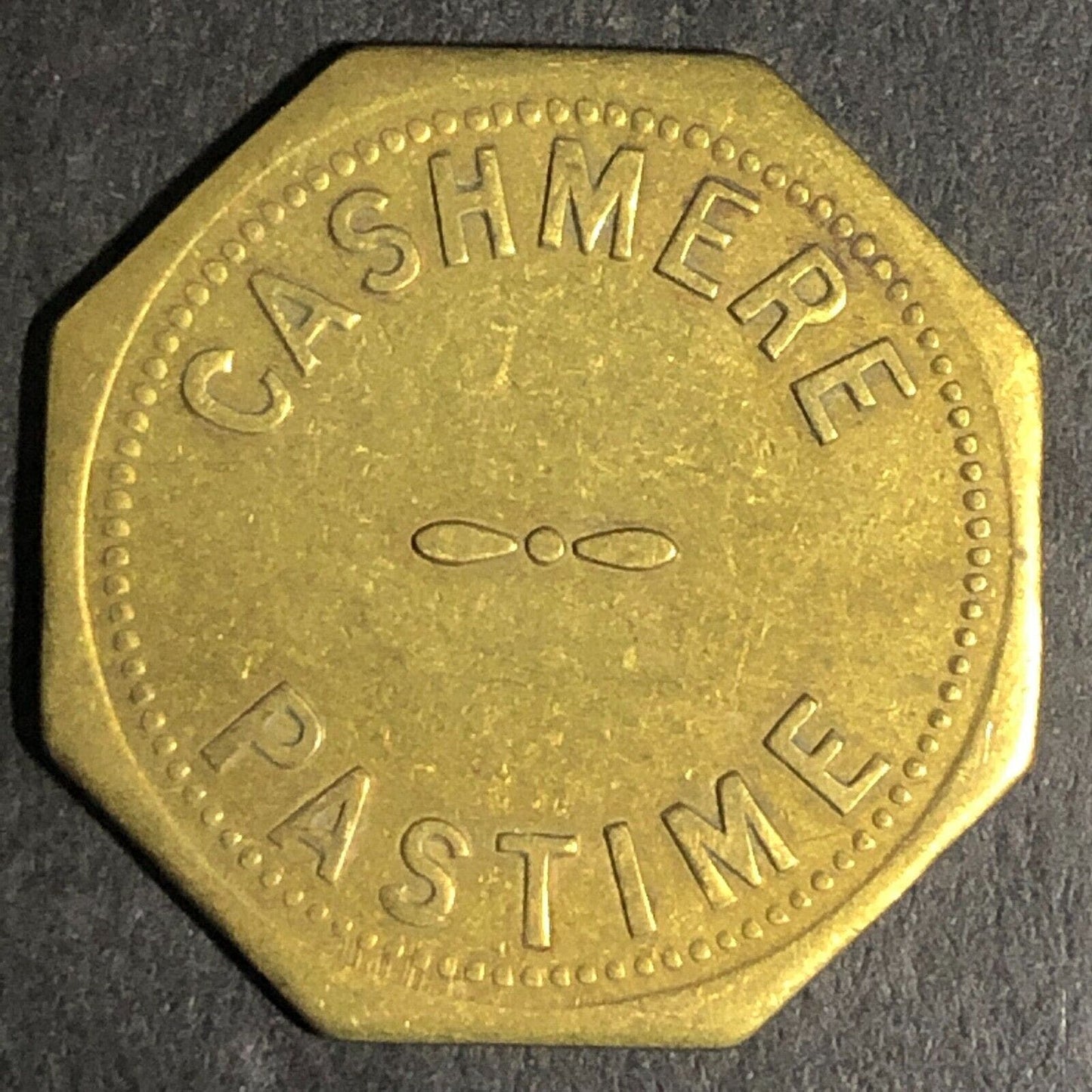 Cashmere Pastime (Washington) Brass G/F 25c Hexagon Trade Token - 25mm