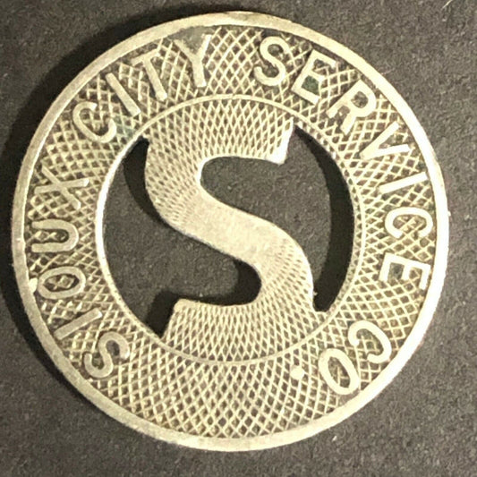 c1942 16mm Sioux City Service Co. G/F One Fare Brass Transit Token Iowa