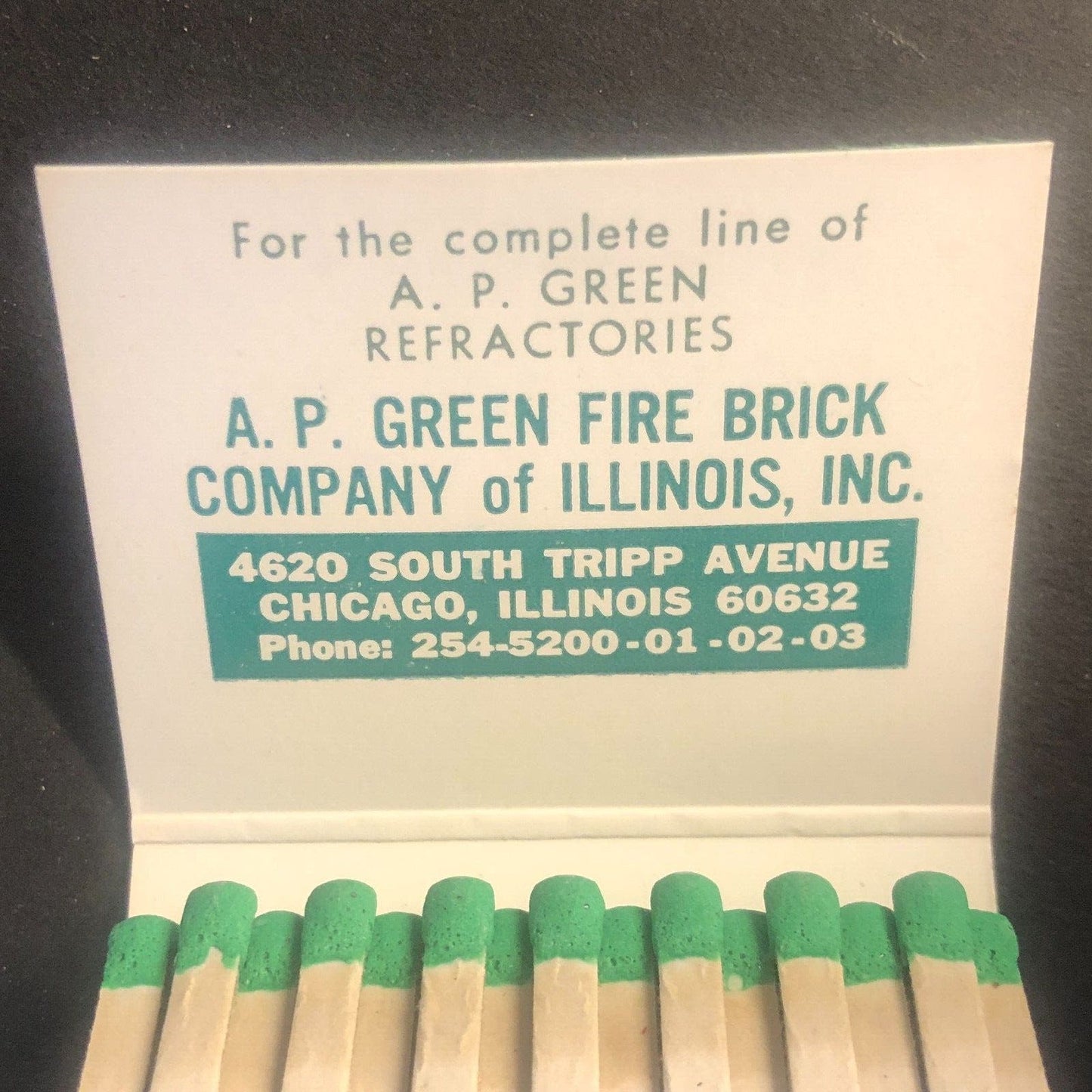 A.P. Green Fire Brick Chicago Vintage Full Matchbook c1964-73