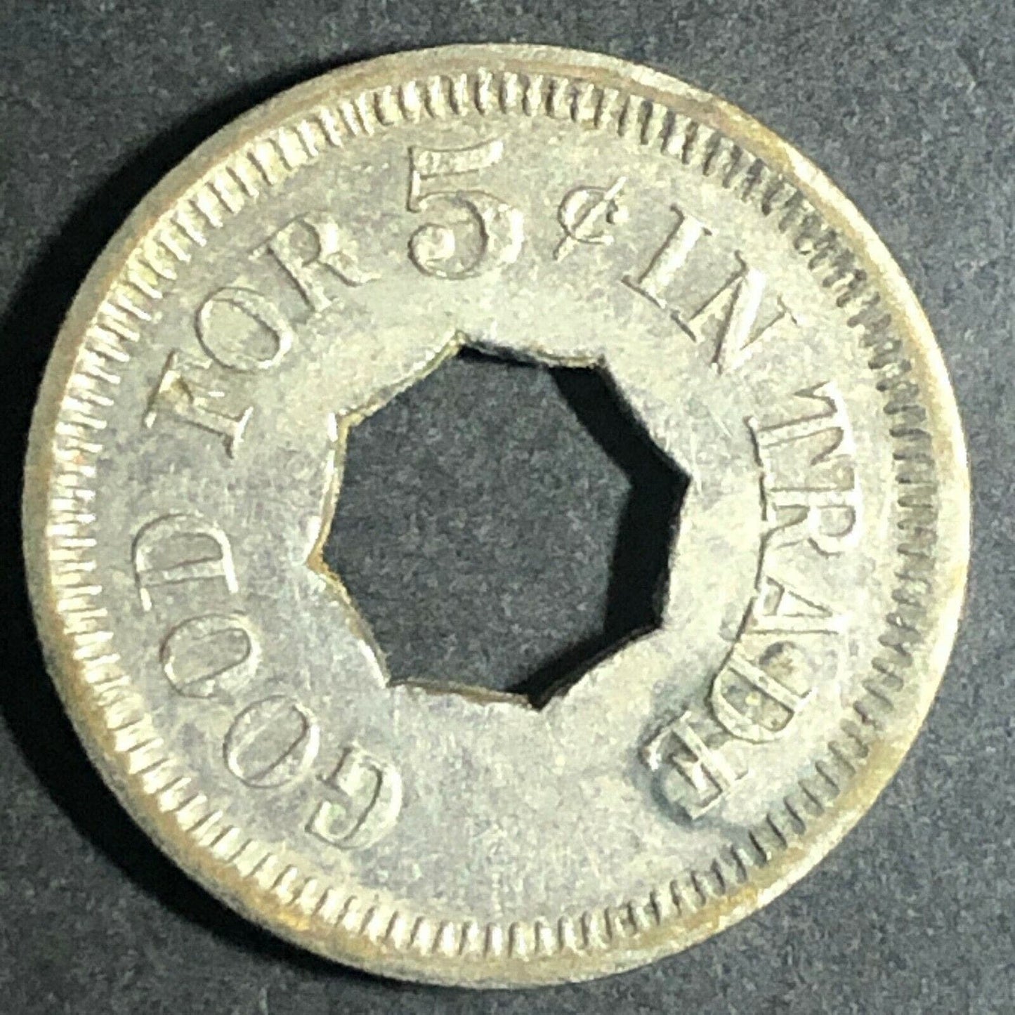 Vintage 21mm Brass "Advertising Keeney's Refresh Mints" G/F Donut Token