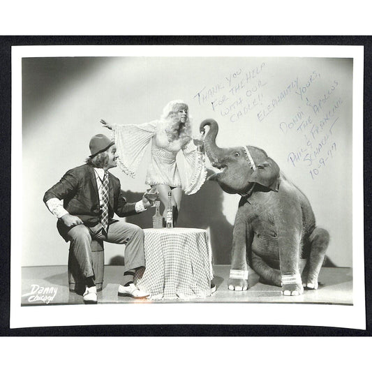 1977 Dondi Elephant & The Apollos Phil & Francine Schacht Circus 8" x 10" Photo