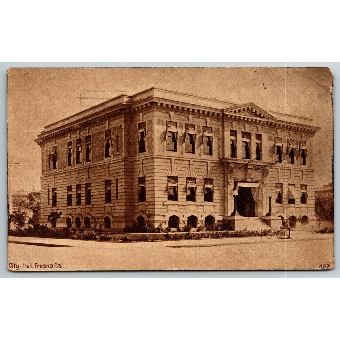 Vintage c1911 Postcard "City Hall, Fresno, Cal."